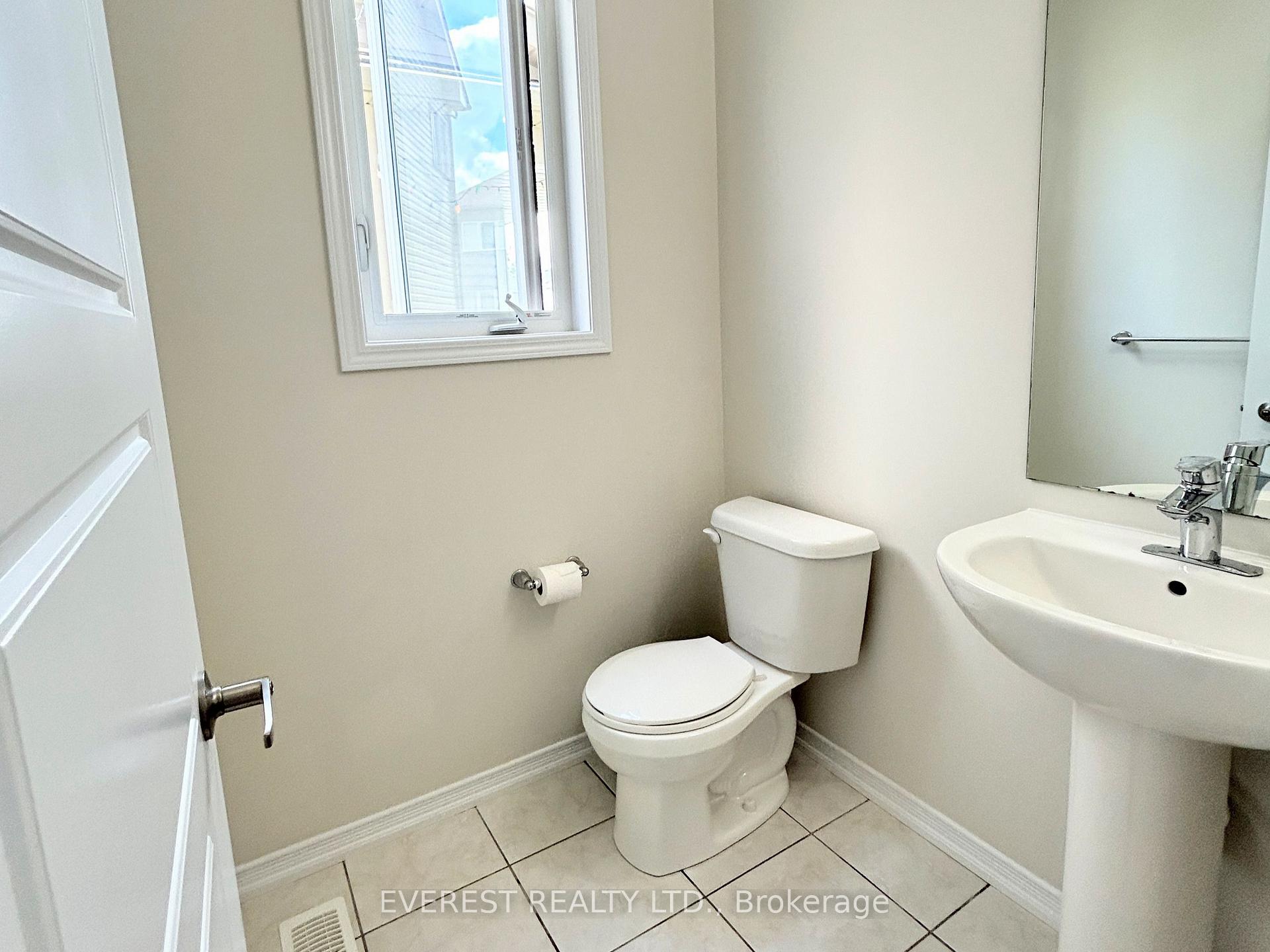 Photo 11 of 8724 Pawpaw Lane, Niagara Falls, Brown — HOMEH