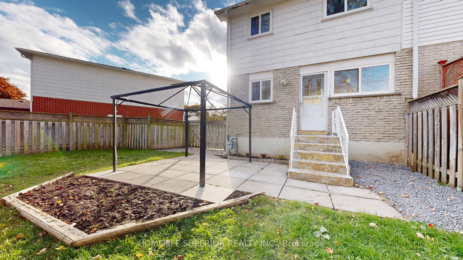 Photo 36 of 380 Vancouver Crescent, Oshawa, Vanier — HOMEH