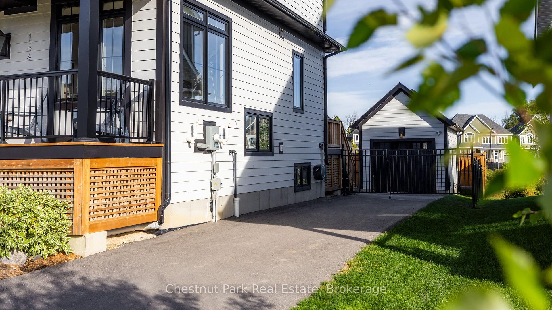 Photo 42 of 144 Black Willow Crescent, Blue Mountains — HOMEH