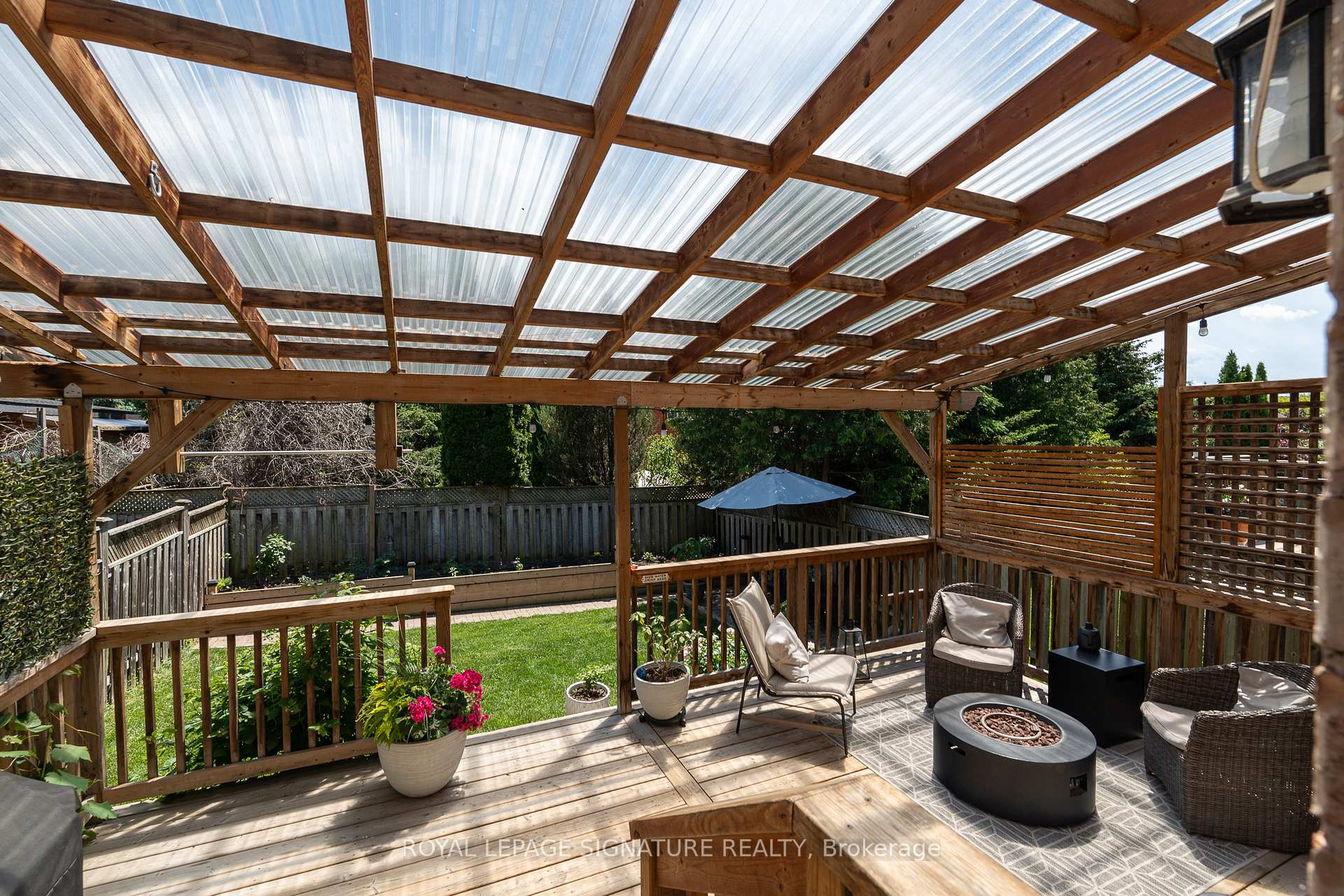 Photo 15 of 116 Clearmeadow Boulevard, Newmarket, Summerhill Estates — HOMEH