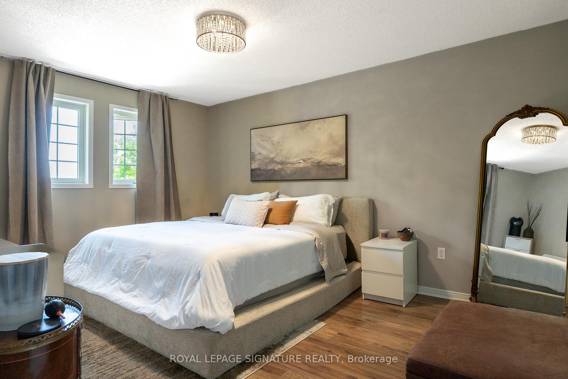 Photo 18 of 116 Clearmeadow Boulevard, Newmarket, Summerhill Estates — HOMEH