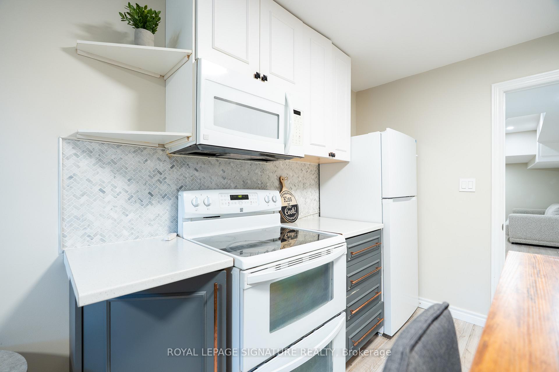 Photo 37 of 116 Clearmeadow Boulevard, Newmarket, Summerhill Estates — HOMEH