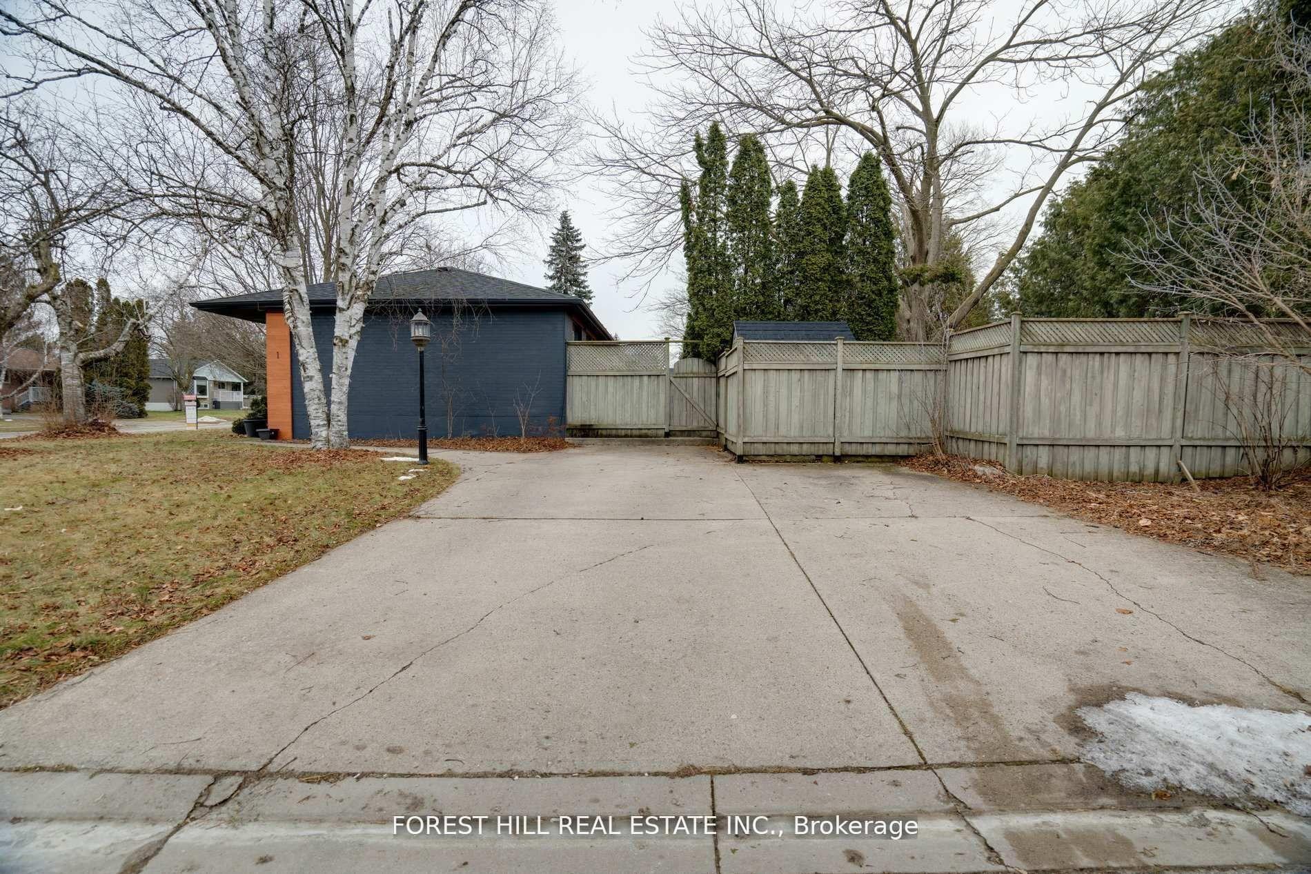Photo 58 of 1 Willis Drive, Aurora, Aurora Highlands — HOMEH