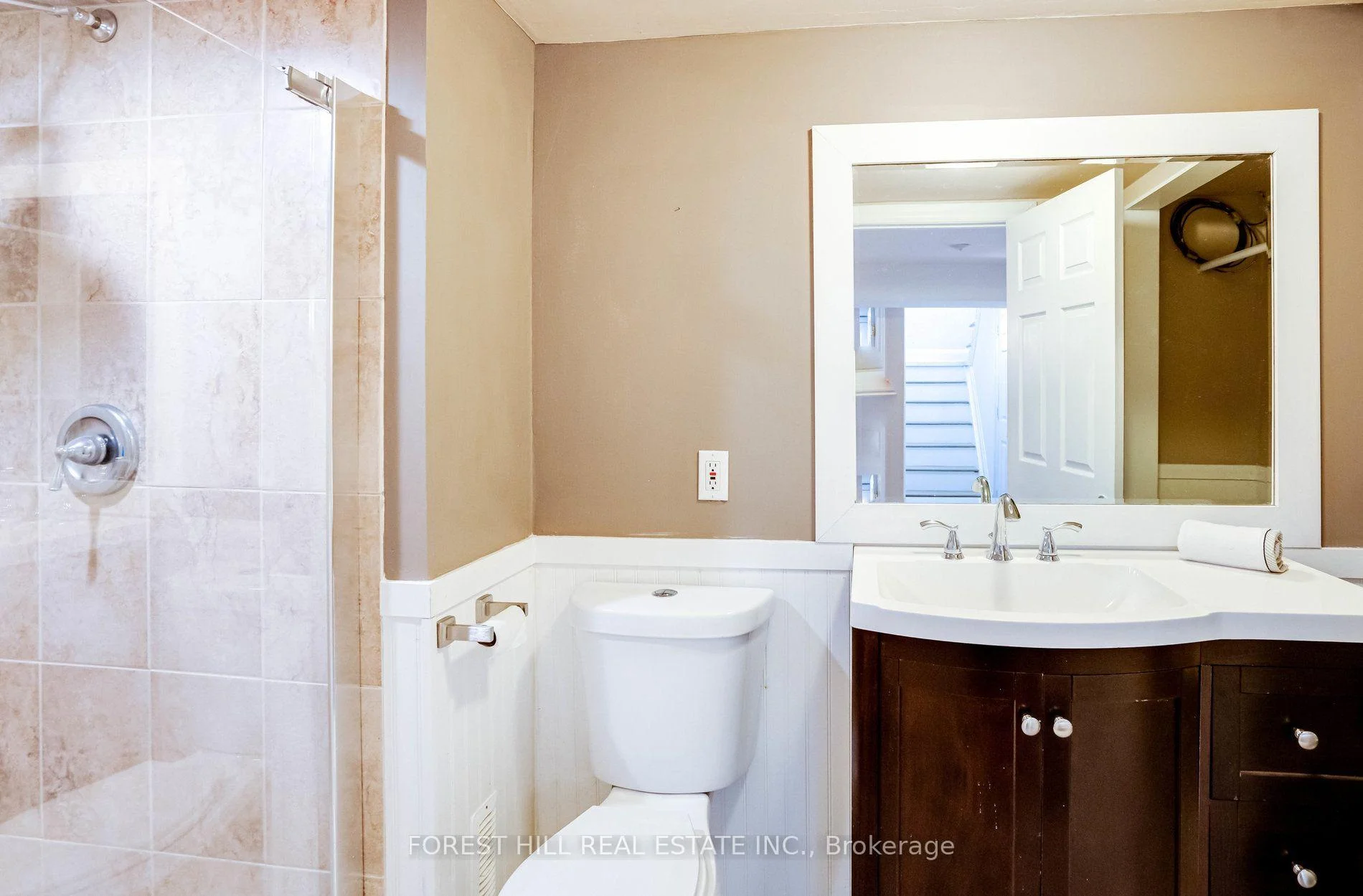 Photo 51 of 1 Willis Drive, Aurora, Aurora Highlands — HOMEH