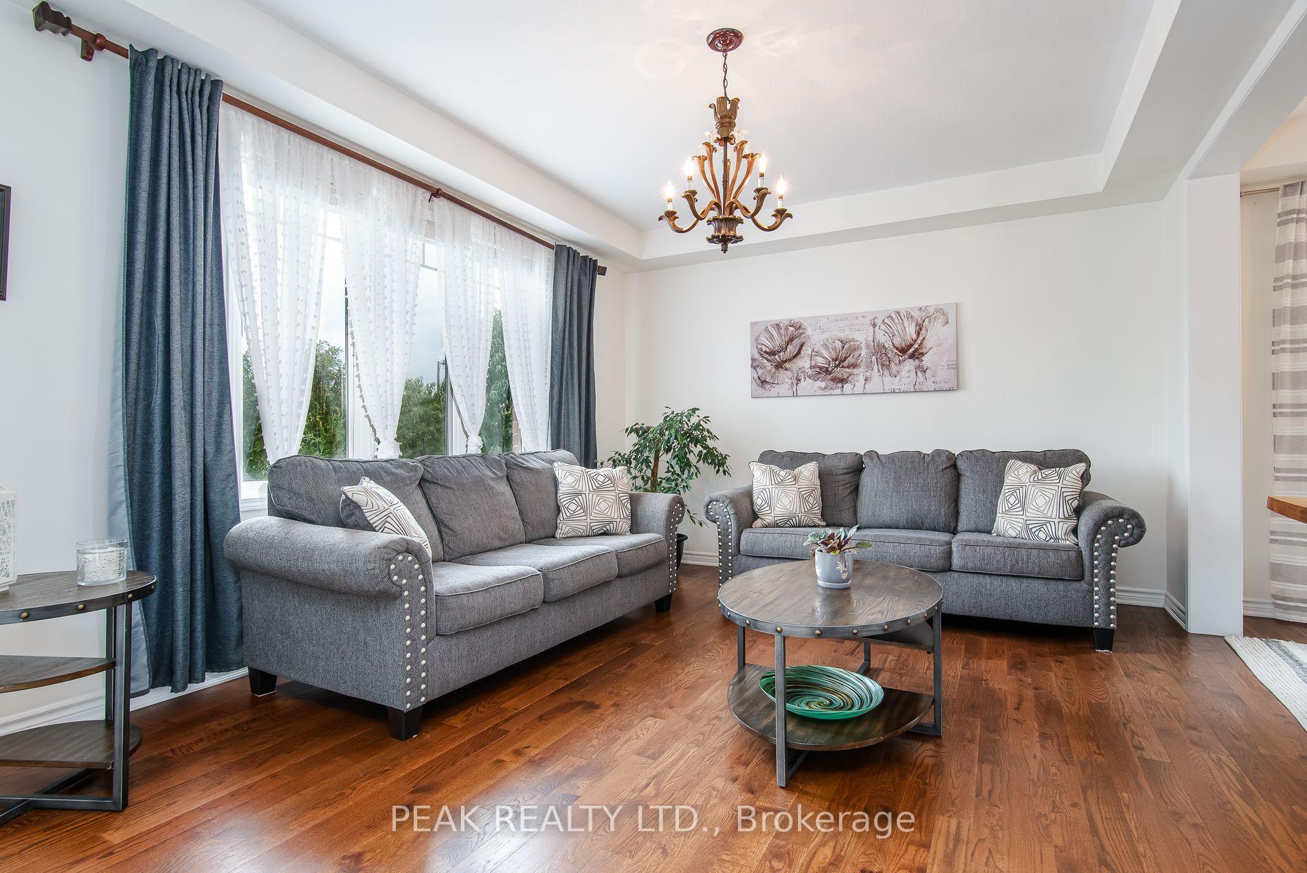 Photo 10 of 330 Grovehill Crescent, Kitchener, Trussler — HOMEH