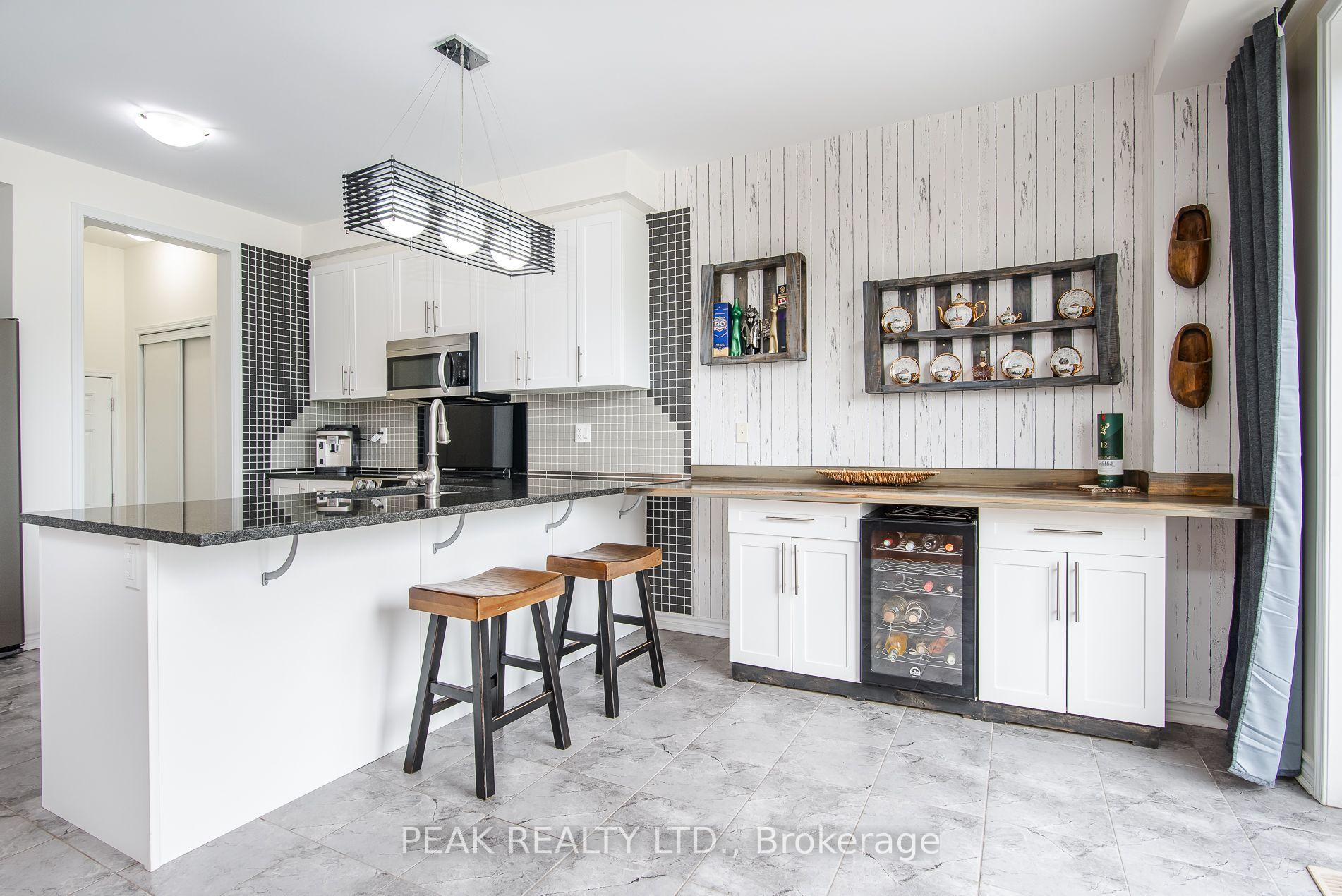 Photo 17 of 330 Grovehill Crescent, Kitchener, Trussler — HOMEH