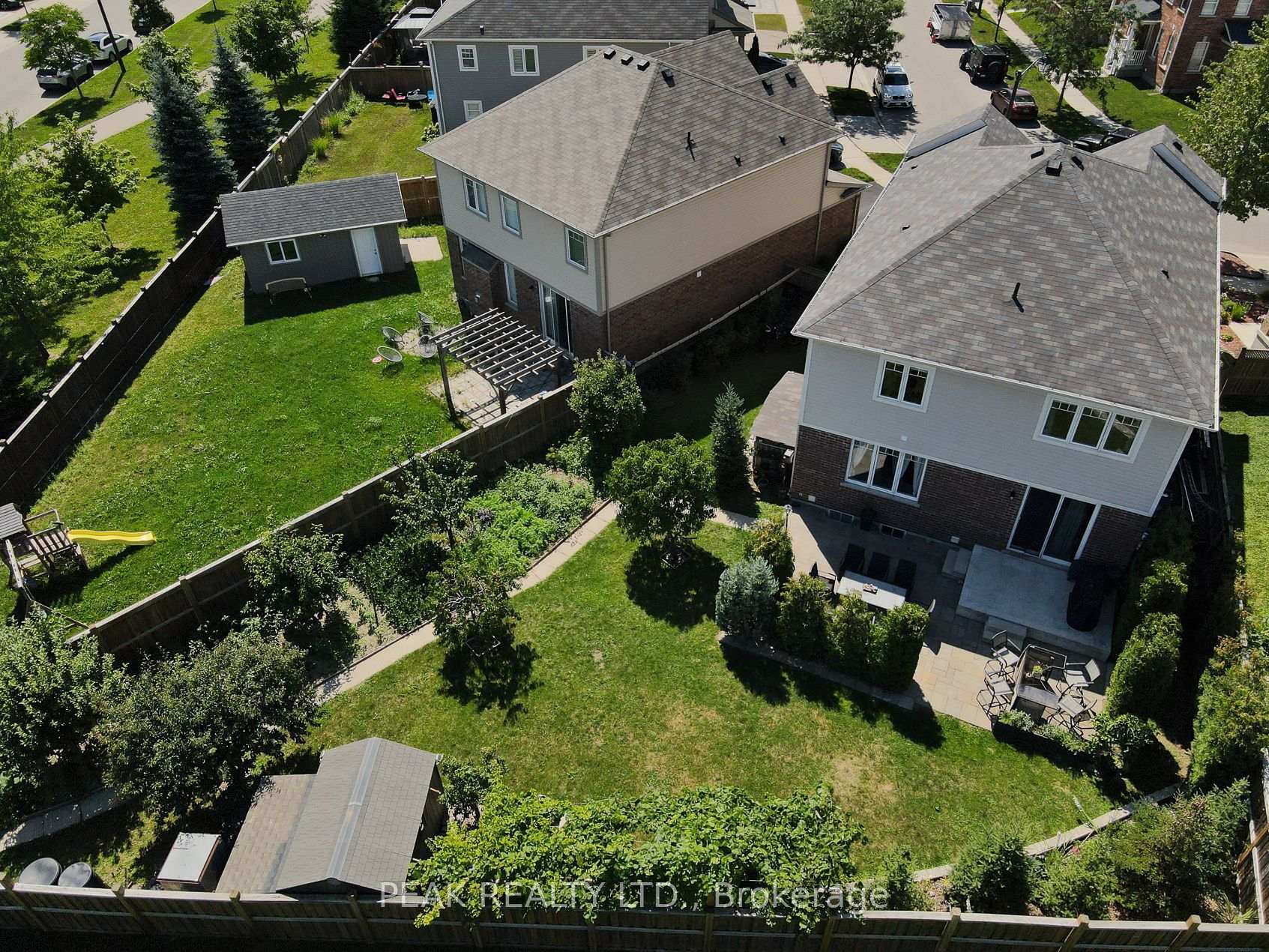 Photo 44 of 330 Grovehill Crescent, Kitchener, Trussler — HOMEH
