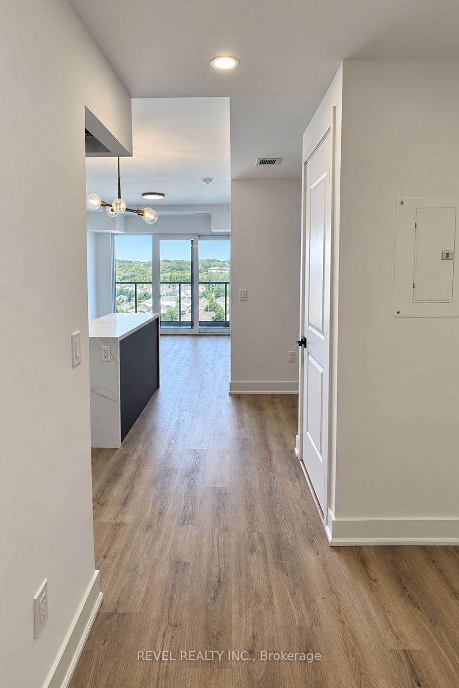 Photo 7 of Unit 1010, 575 Conklin Road, Brantford, Henderson-Sky Acres — HOMEH