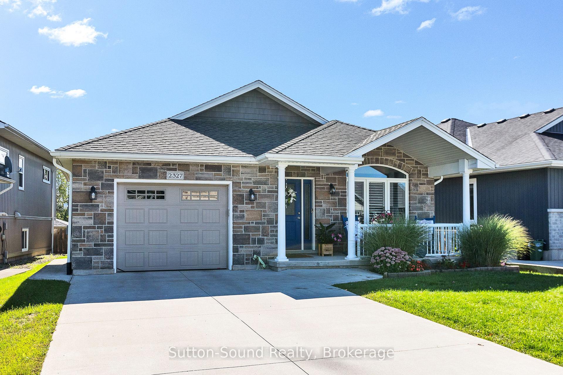 Photo of 2327 10th Avenue E. E