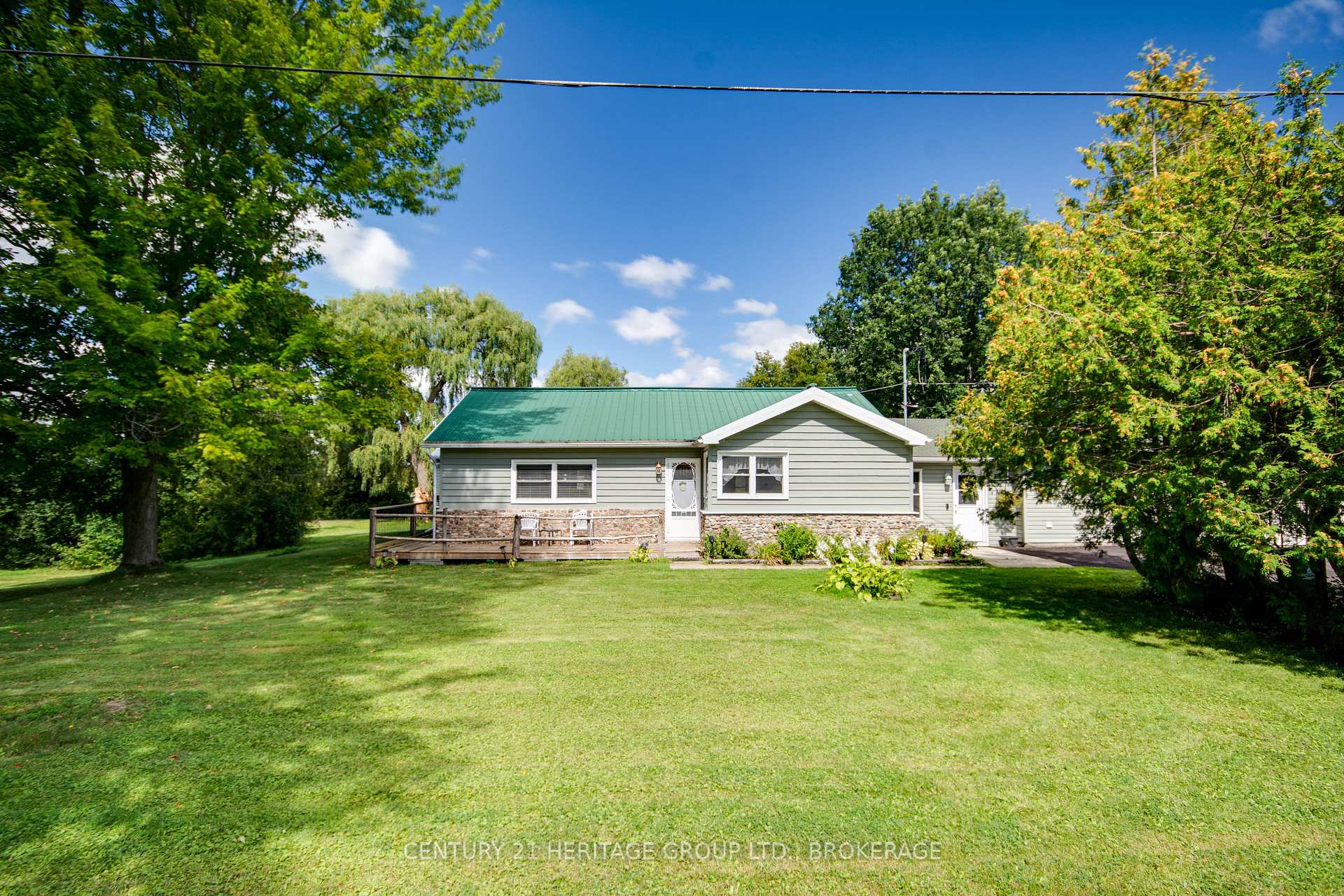 Photo 2 of 492 Kingston Mills Road, Kingston, Kingston Mills — HOMEH