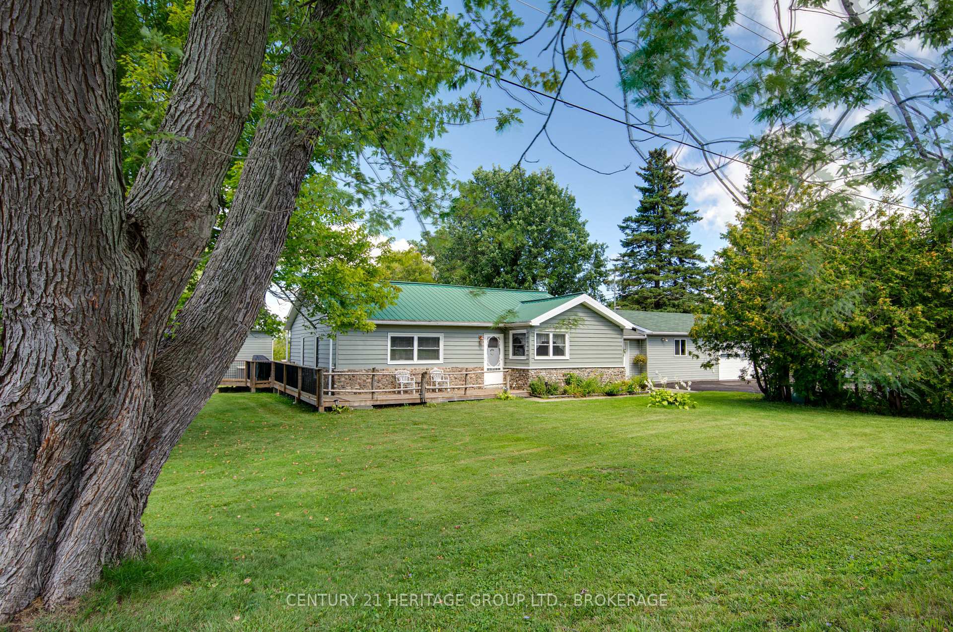 Photo 3 of 492 Kingston Mills Road, Kingston, Kingston Mills — HOMEH