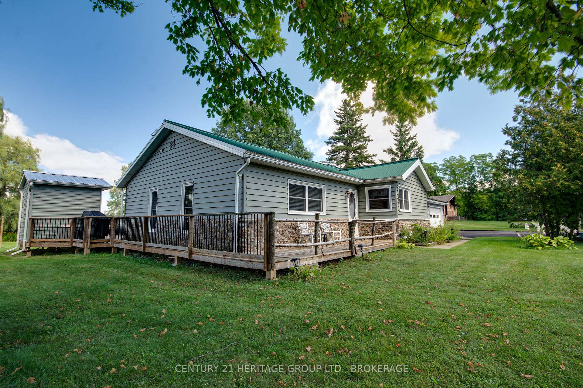 Photo 4 of 492 Kingston Mills Road, Kingston, Kingston Mills — HOMEH