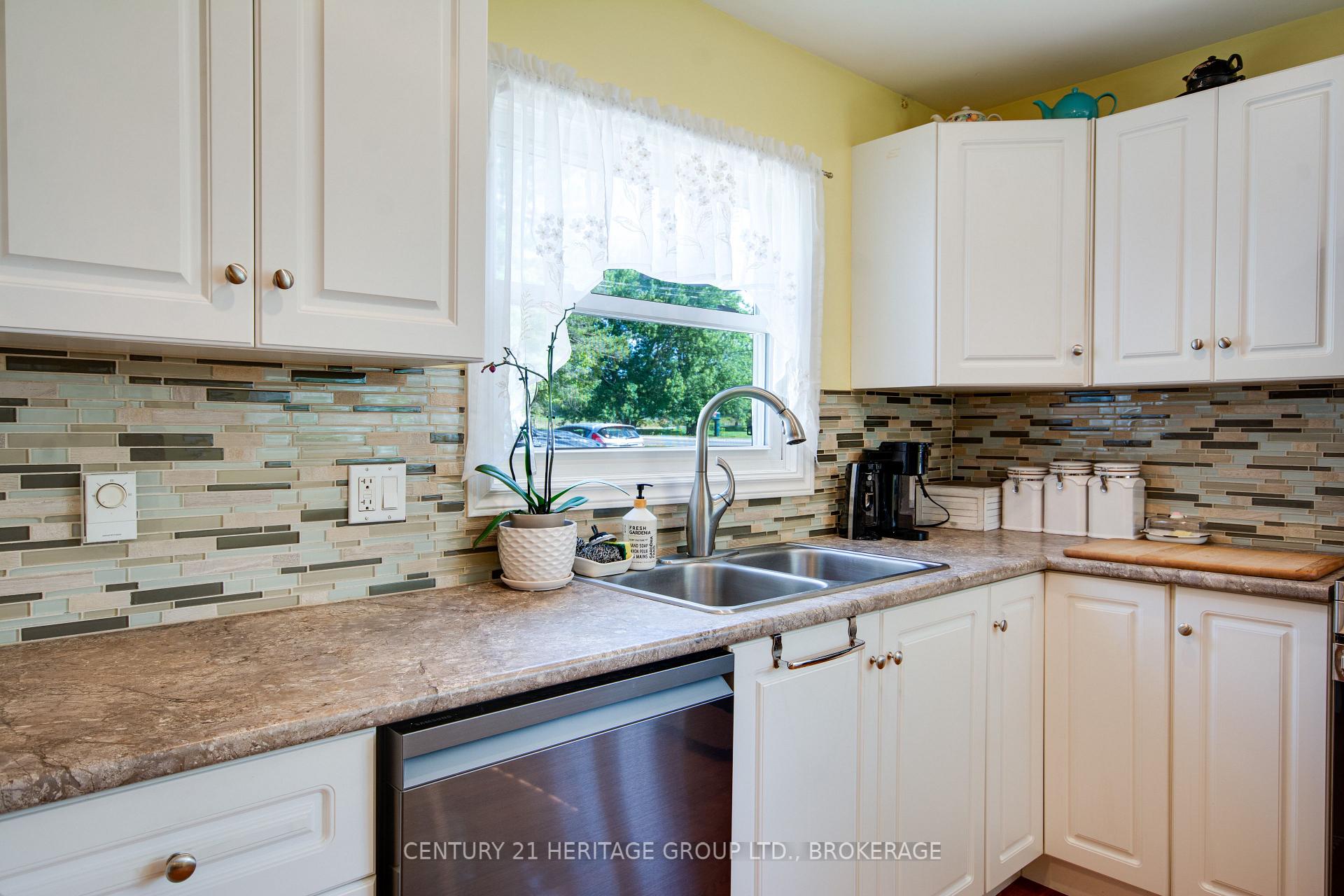 Photo 21 of 492 Kingston Mills Road, Kingston, Kingston Mills — HOMEH