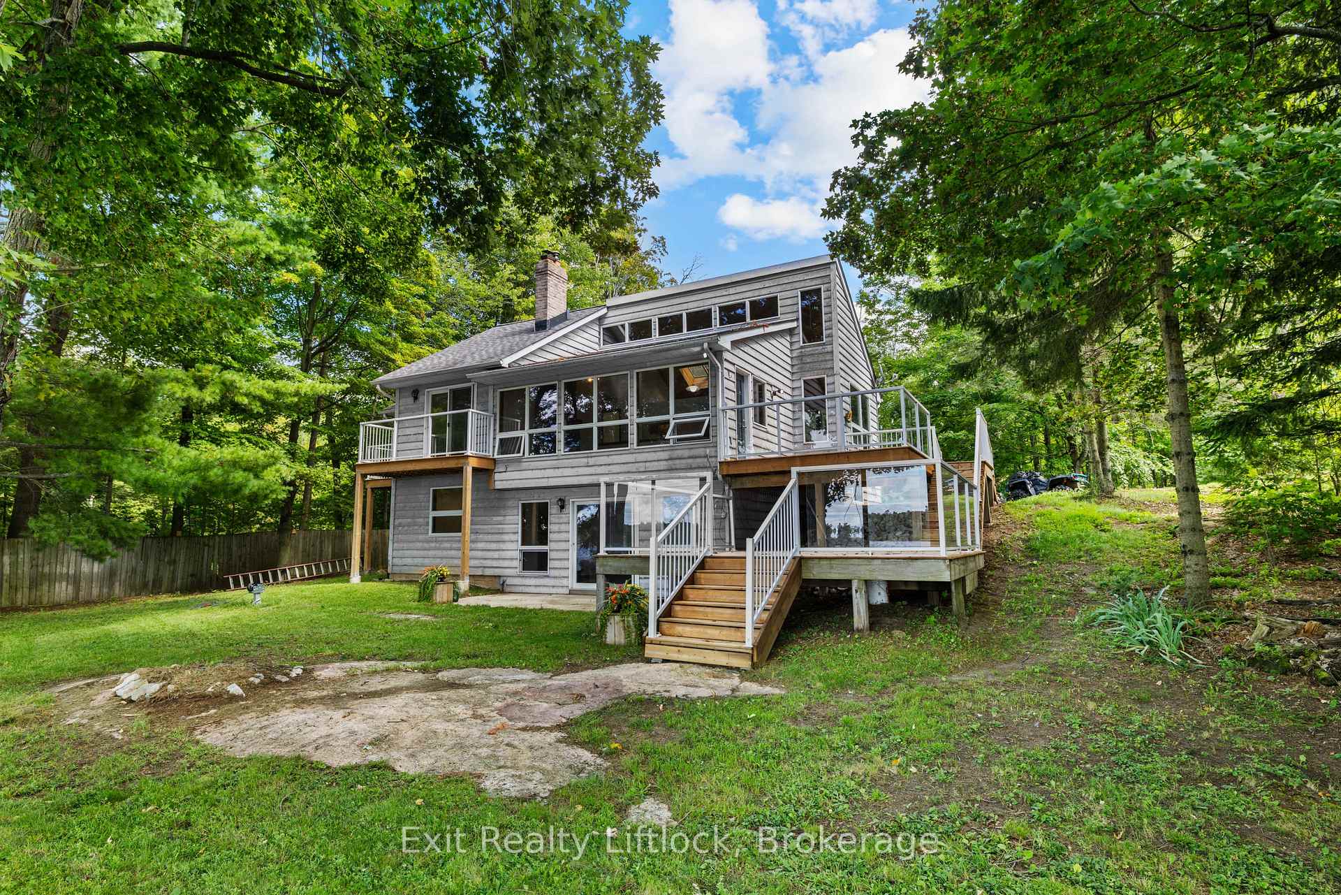Photo of 3262 Buckhorn Lane