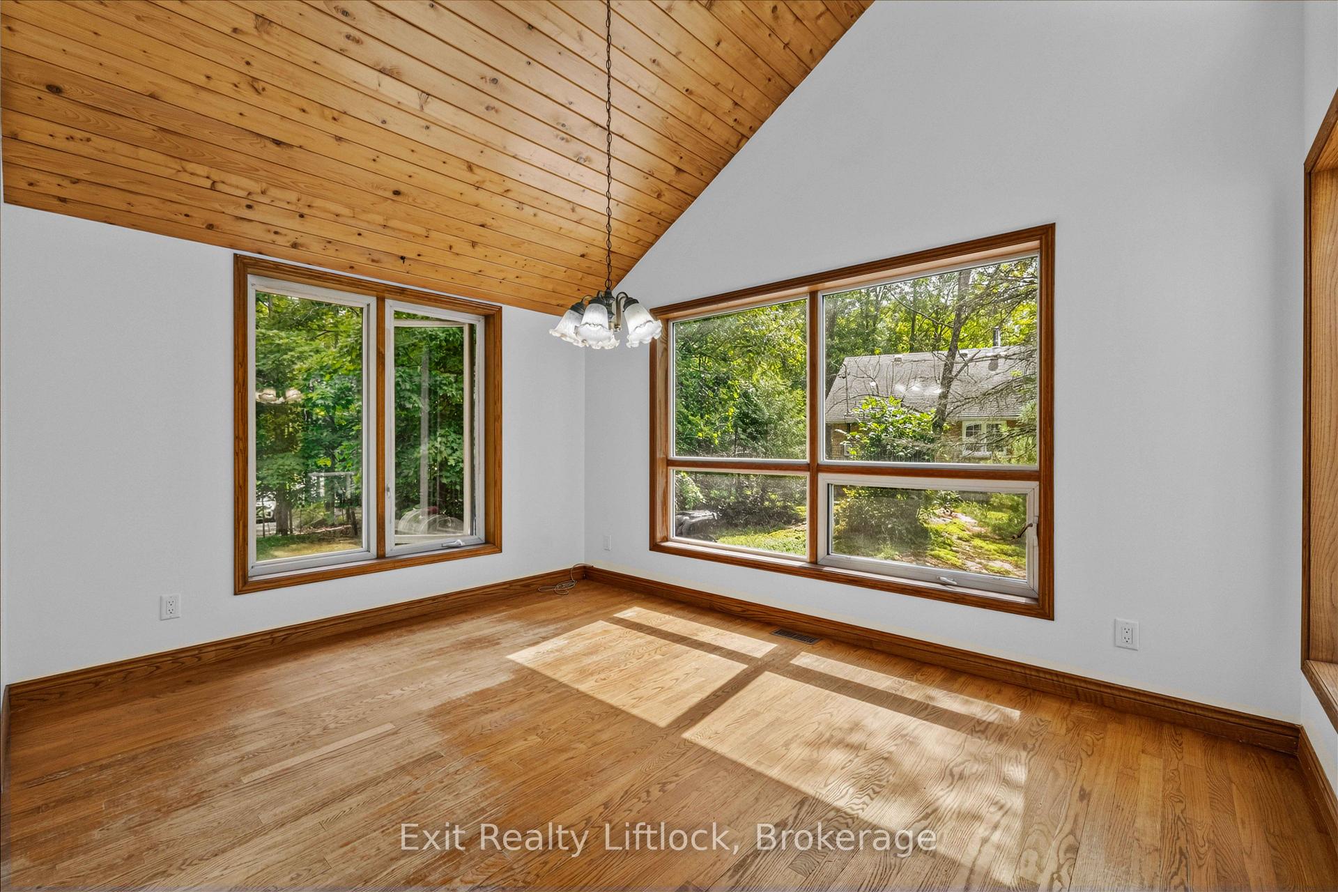 Photo 15 of 3262 Buckhorn Lane, Selwyn — HOMEH