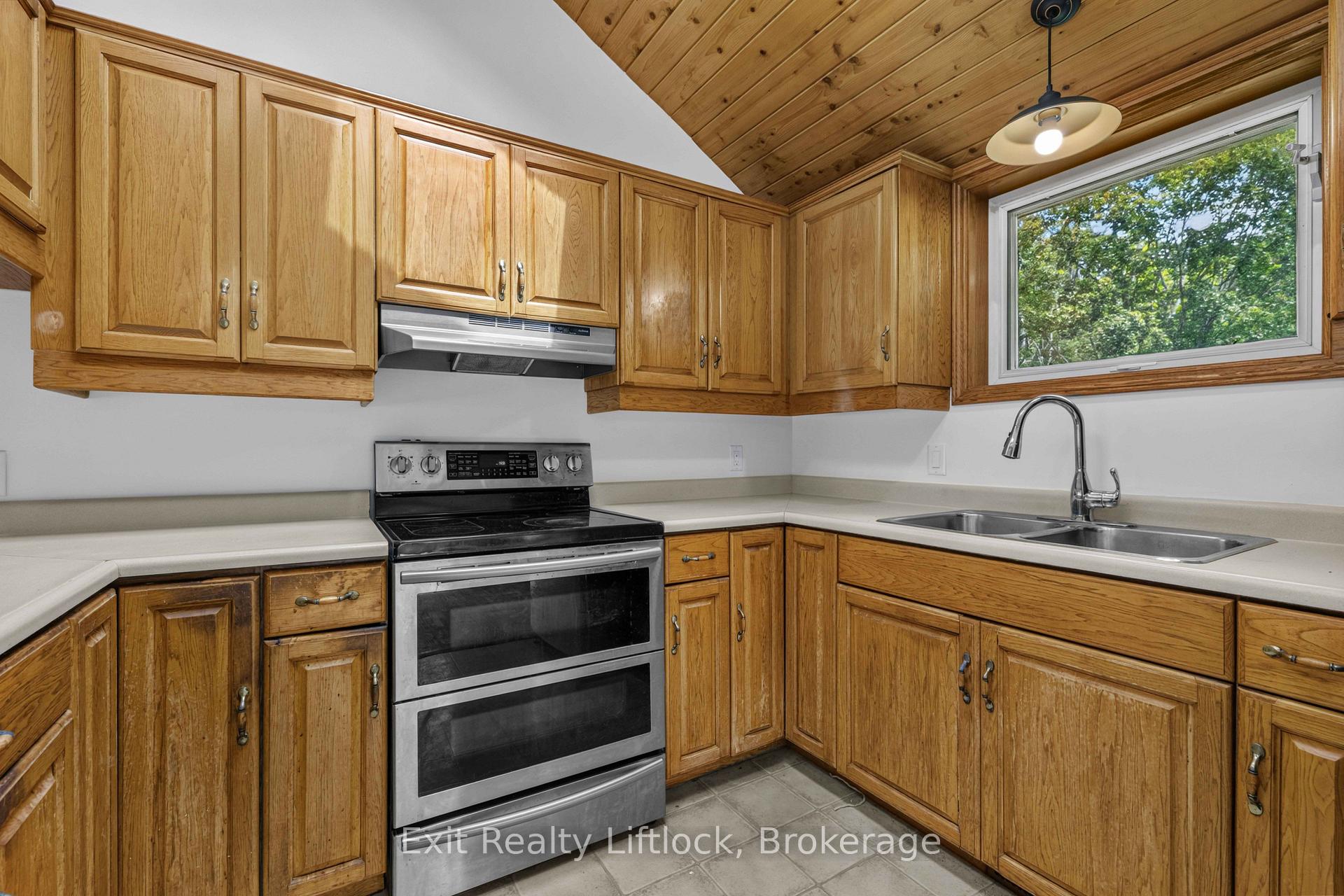 Photo 20 of 3262 Buckhorn Lane, Selwyn — HOMEH