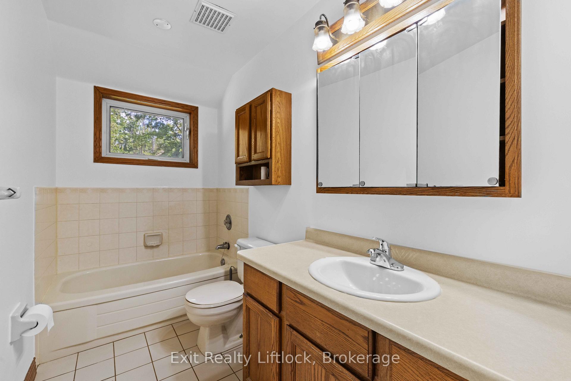 Photo 23 of 3262 Buckhorn Lane, Selwyn — HOMEH