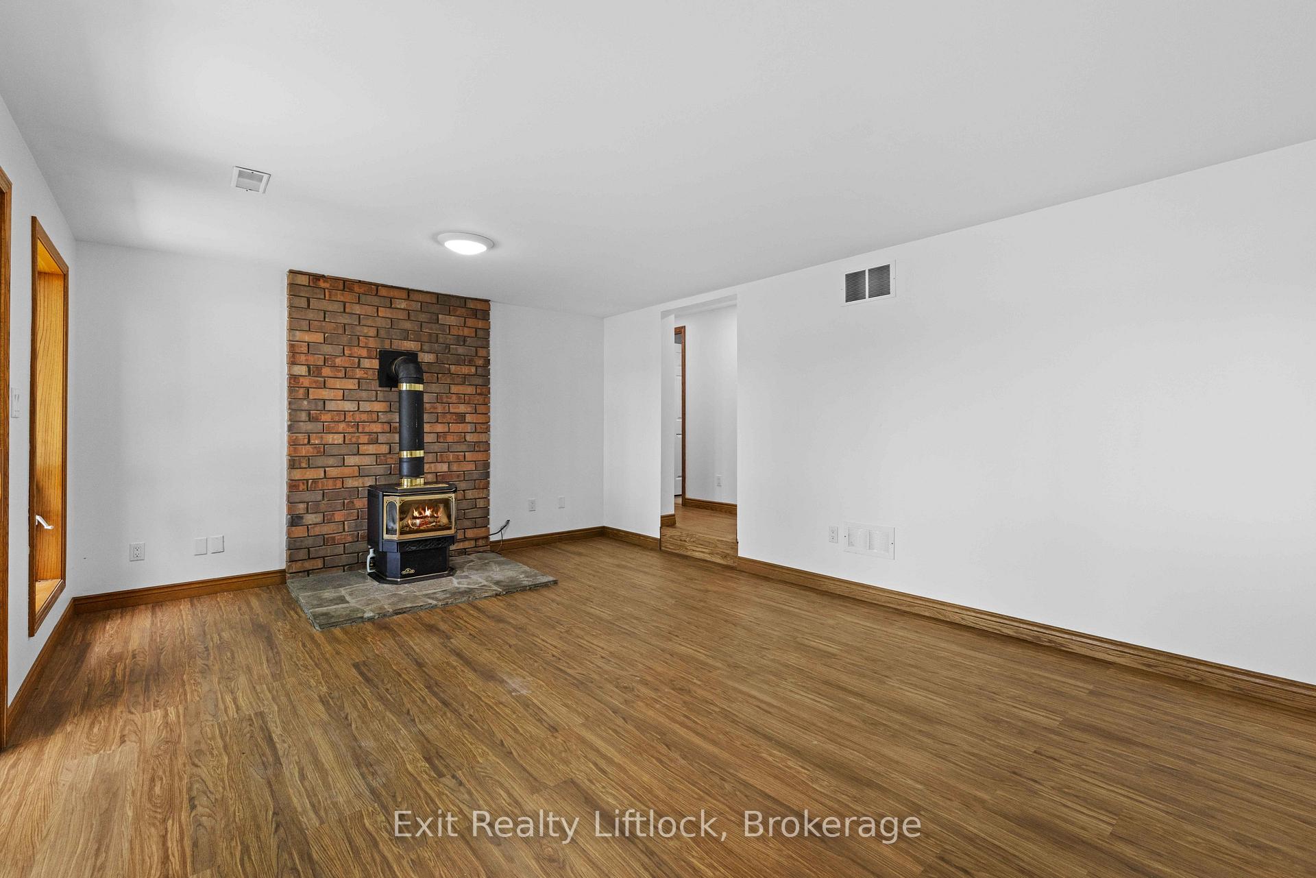 Photo 34 of 3262 Buckhorn Lane, Selwyn — HOMEH