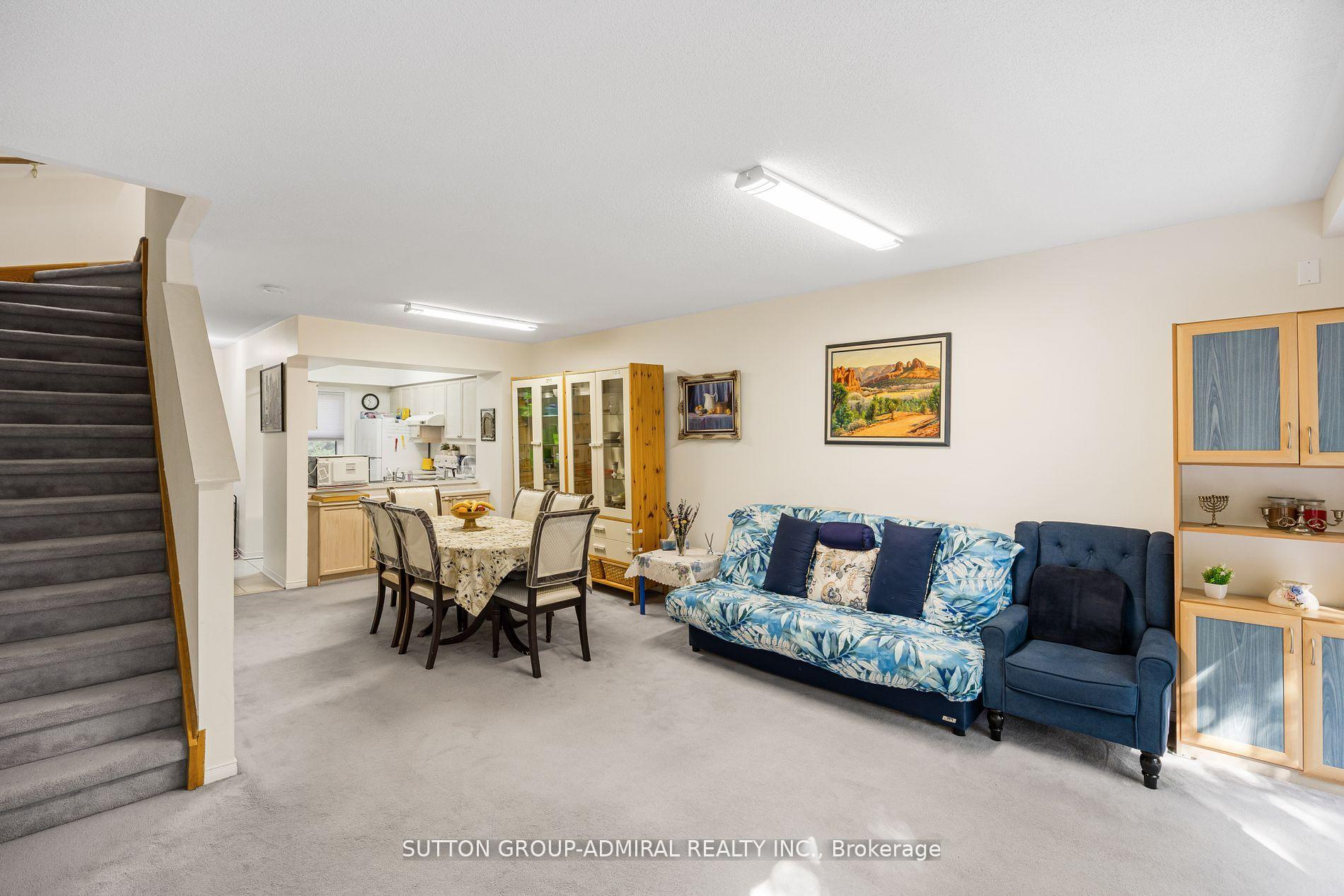 Photo 3 of Unit 67, 735 New Westminster Drive, Vaughan, Brownridge — HOMEH