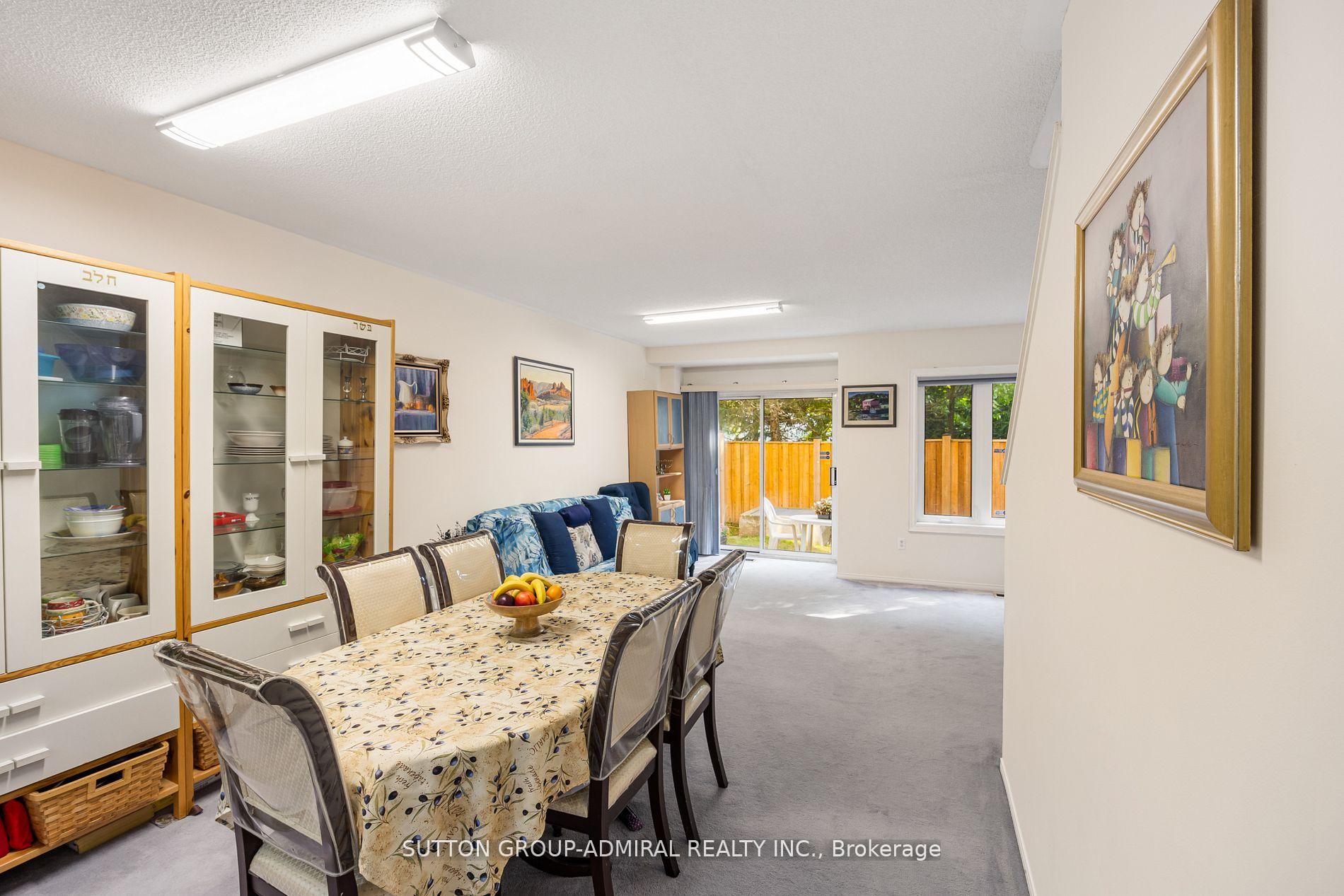 Photo 4 of Unit 67, 735 New Westminster Drive, Vaughan, Brownridge — HOMEH