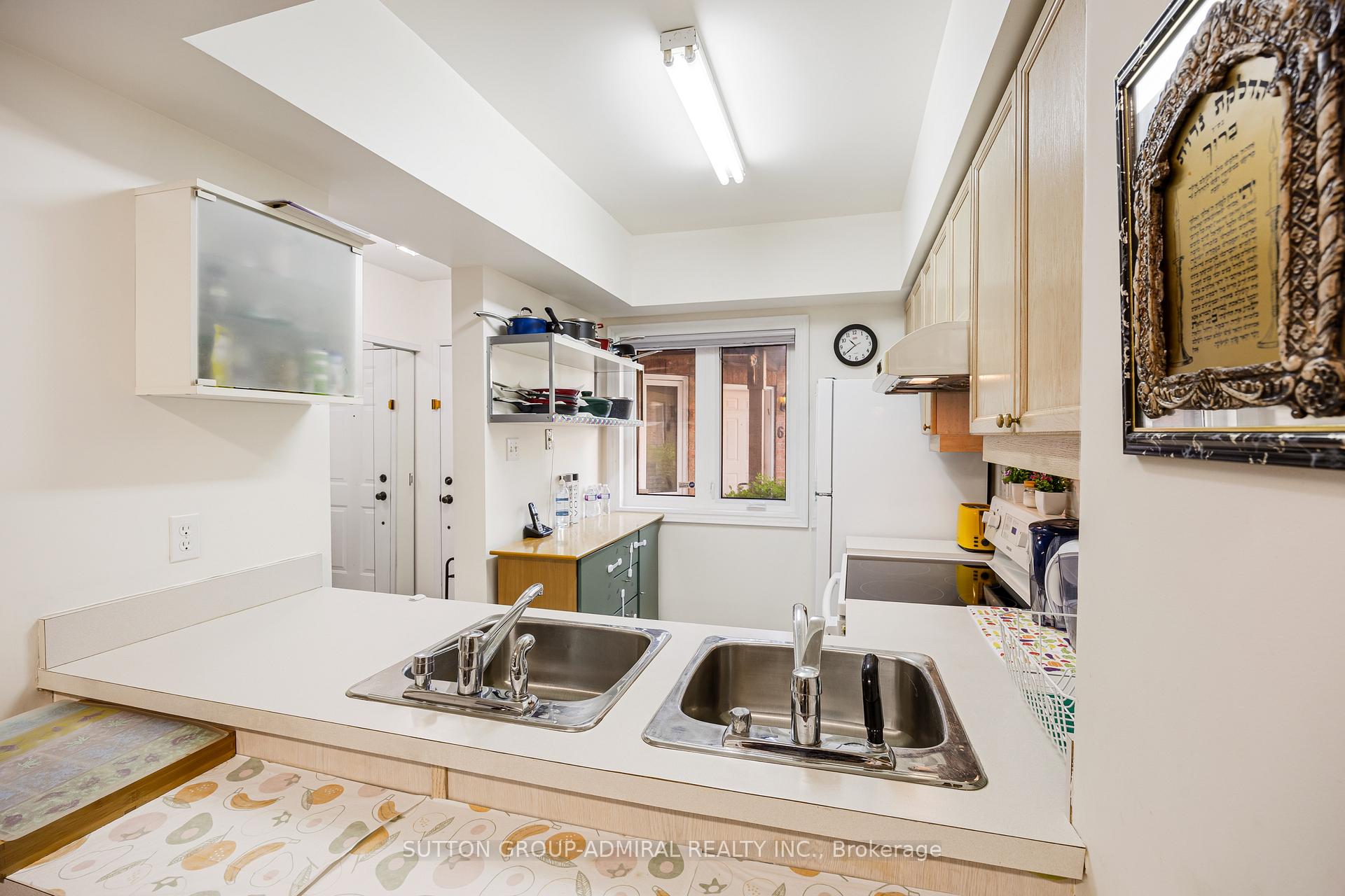 Photo 7 of Unit 67, 735 New Westminster Drive, Vaughan, Brownridge — HOMEH