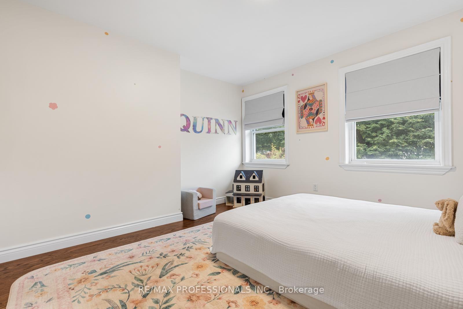 Photo 26 of 37 Birchleaf Crescent, Etobicoke, Willowridge-Martingrove-Richview — HOMEH