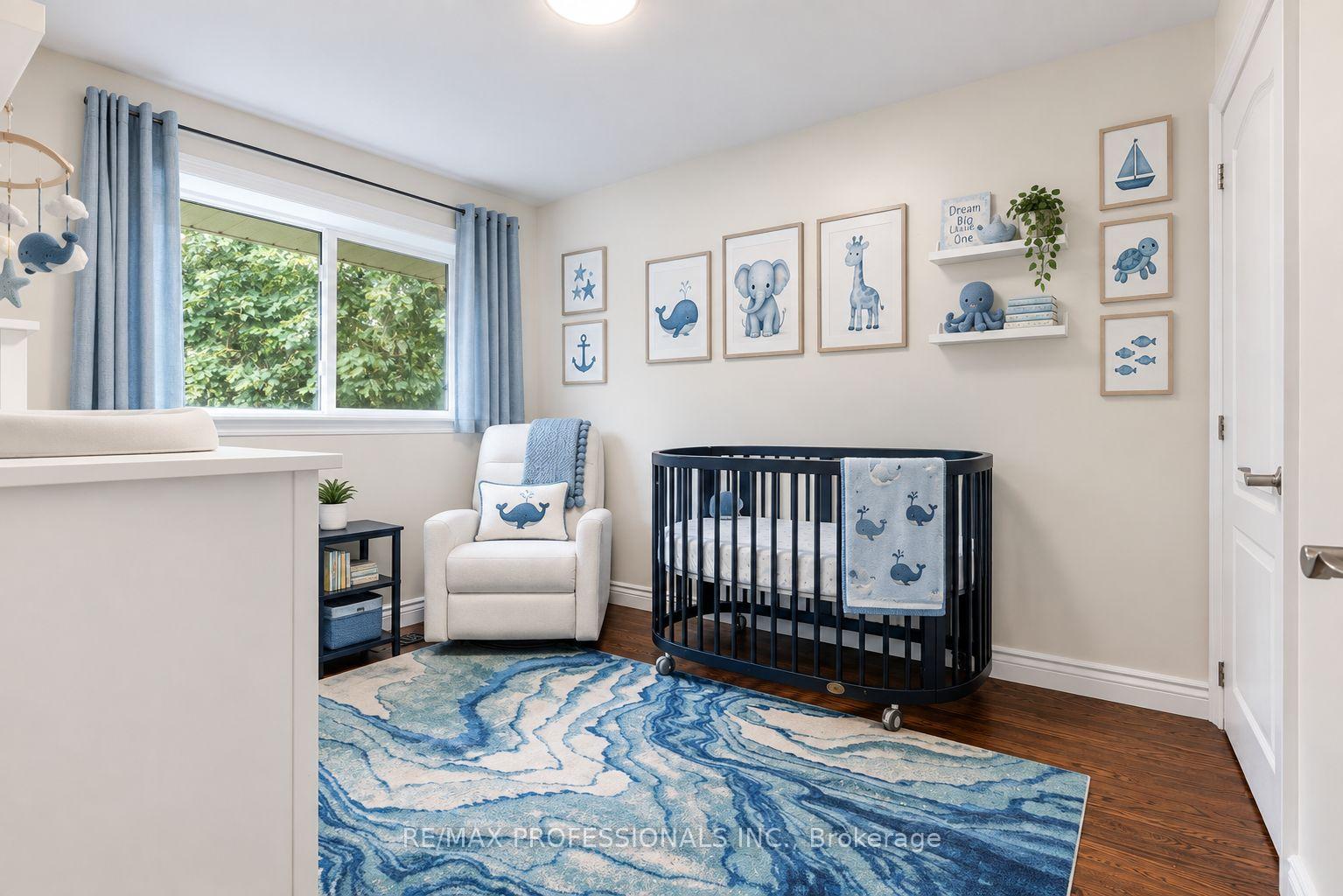 Photo 27 of 37 Birchleaf Crescent, Etobicoke, Willowridge-Martingrove-Richview — HOMEH