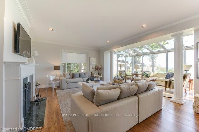 Photo 9 of 16 Ennisclare Drive W, Oakville, Morrison — HOMEH