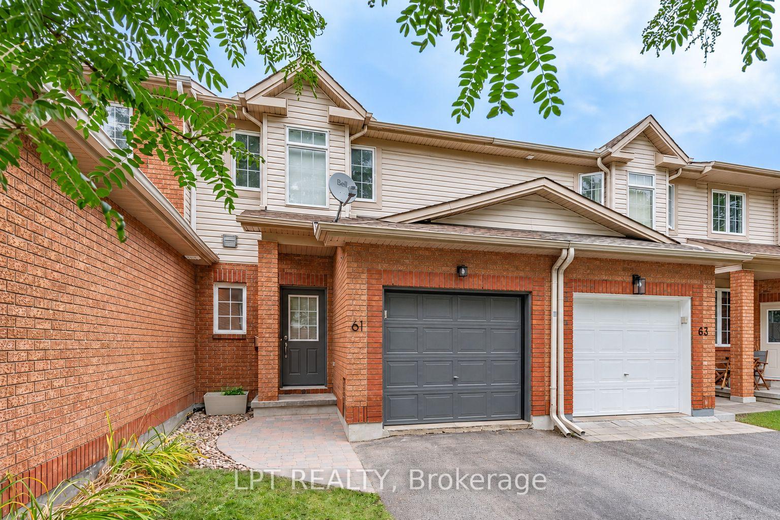 Photo 1 of 61 Tobermory Crescent, Ottawa, Kanata - Morgan's Grant/South March — HOMEH
