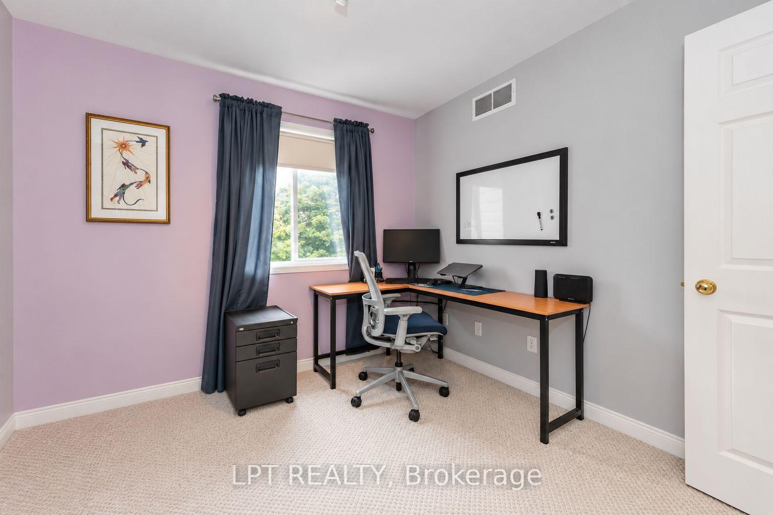 Photo 17 of 61 Tobermory Crescent, Ottawa, Kanata - Morgan's Grant/South March — HOMEH