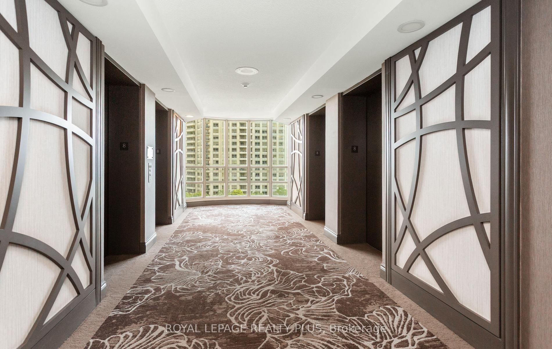 Photo 4 of Unit 1908, 45 Kingsbridge Garden Circle, Mississauga, Hurontario — HOMEH