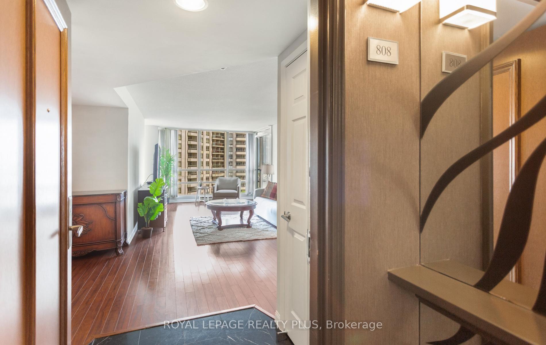 Photo 5 of Unit 1908, 45 Kingsbridge Garden Circle, Mississauga, Hurontario — HOMEH