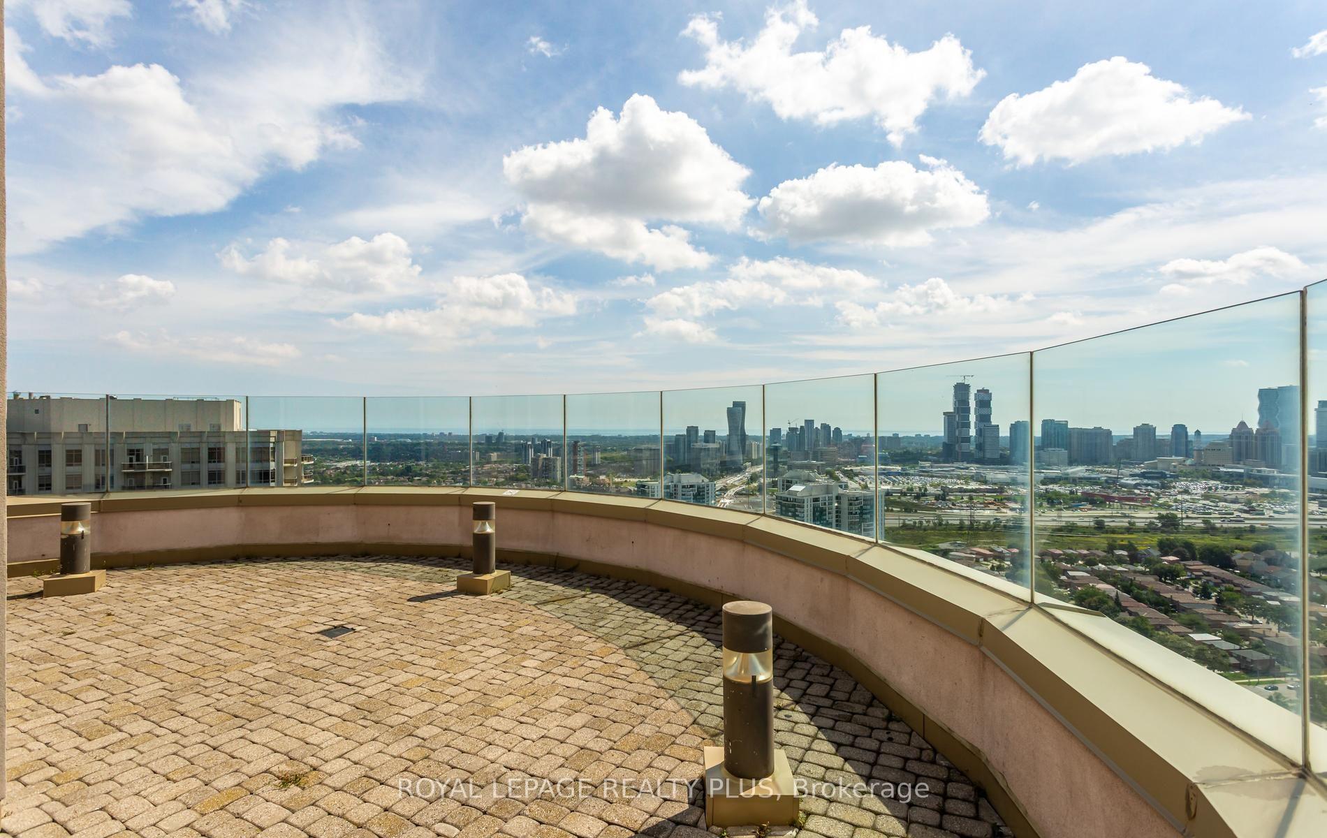 Photo 31 of Unit 1908, 45 Kingsbridge Garden Circle, Mississauga, Hurontario — HOMEH