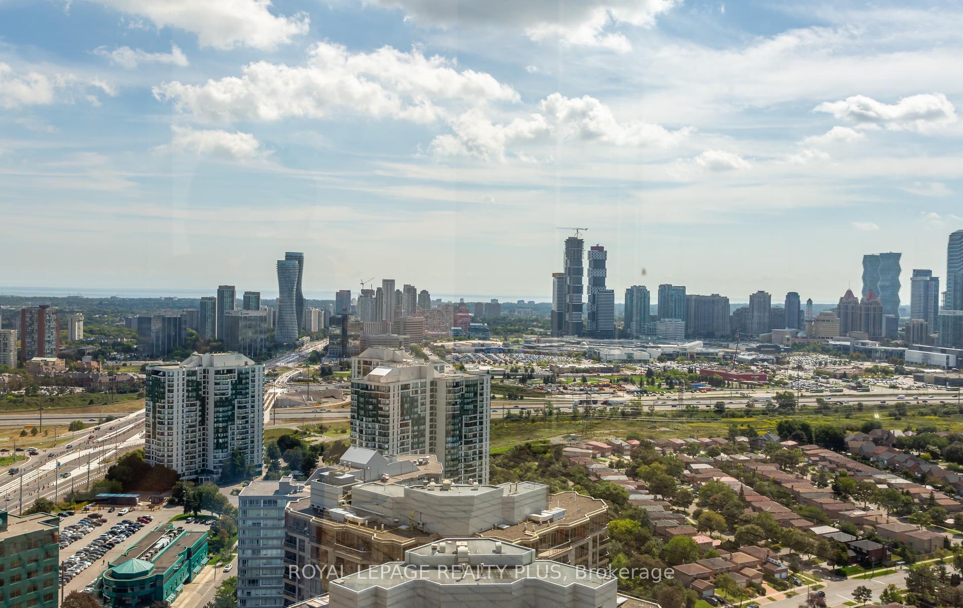 Photo 32 of Unit 1908, 45 Kingsbridge Garden Circle, Mississauga, Hurontario — HOMEH