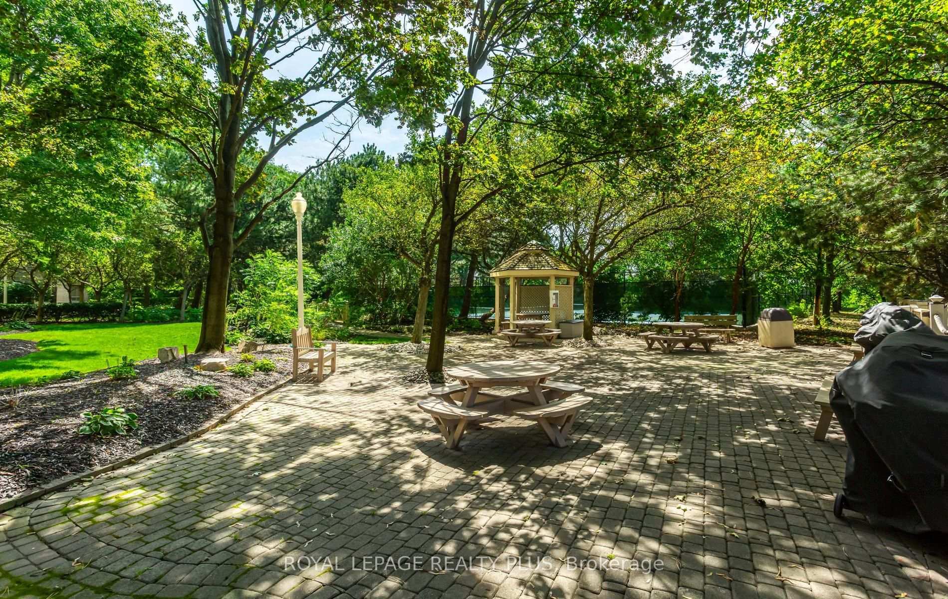 Photo 39 of Unit 1908, 45 Kingsbridge Garden Circle, Mississauga, Hurontario — HOMEH