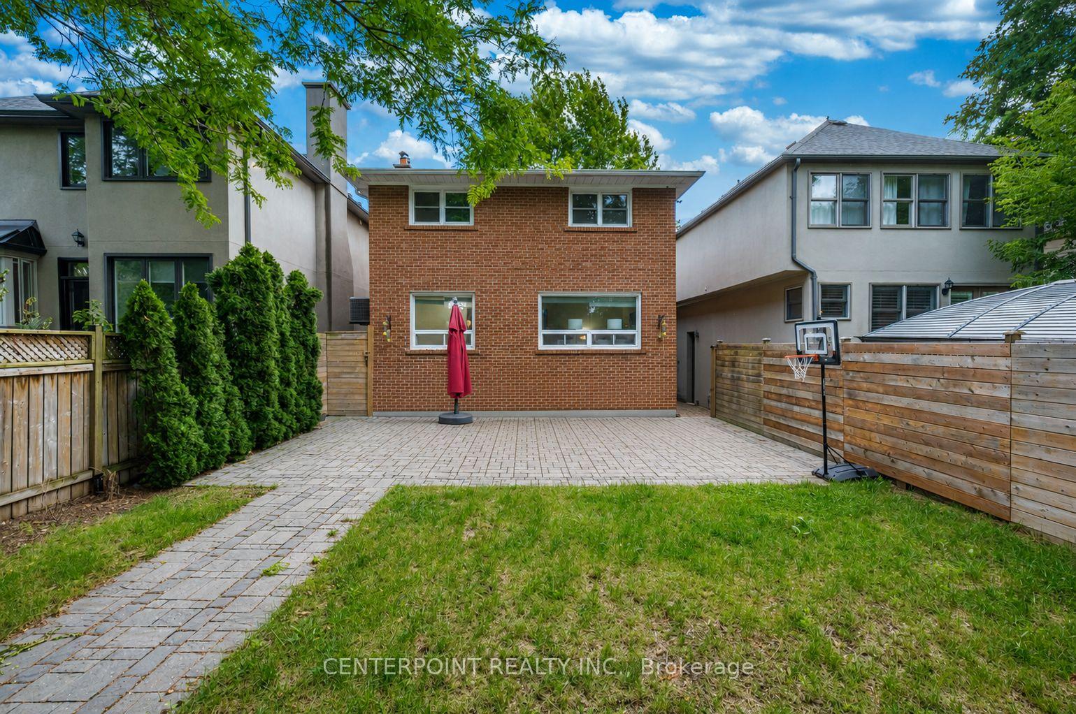 Photo 25 of 7 Elliott Avenue, Etobicoke, Kingsway South — HOMEH