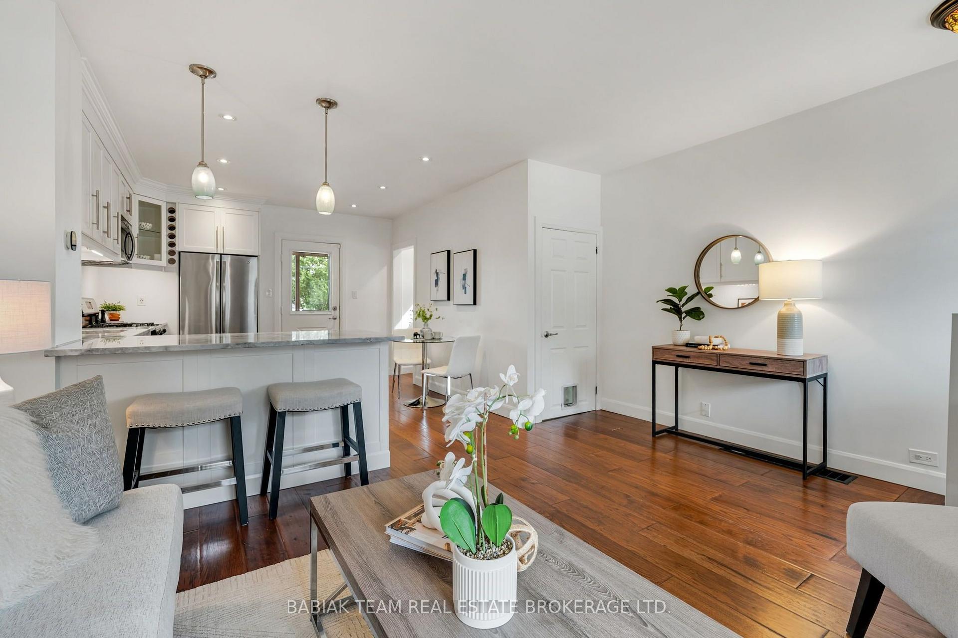 Photo 9 of 57 Avon Avenue, Toronto, Rockcliffe-Smythe — HOMEH