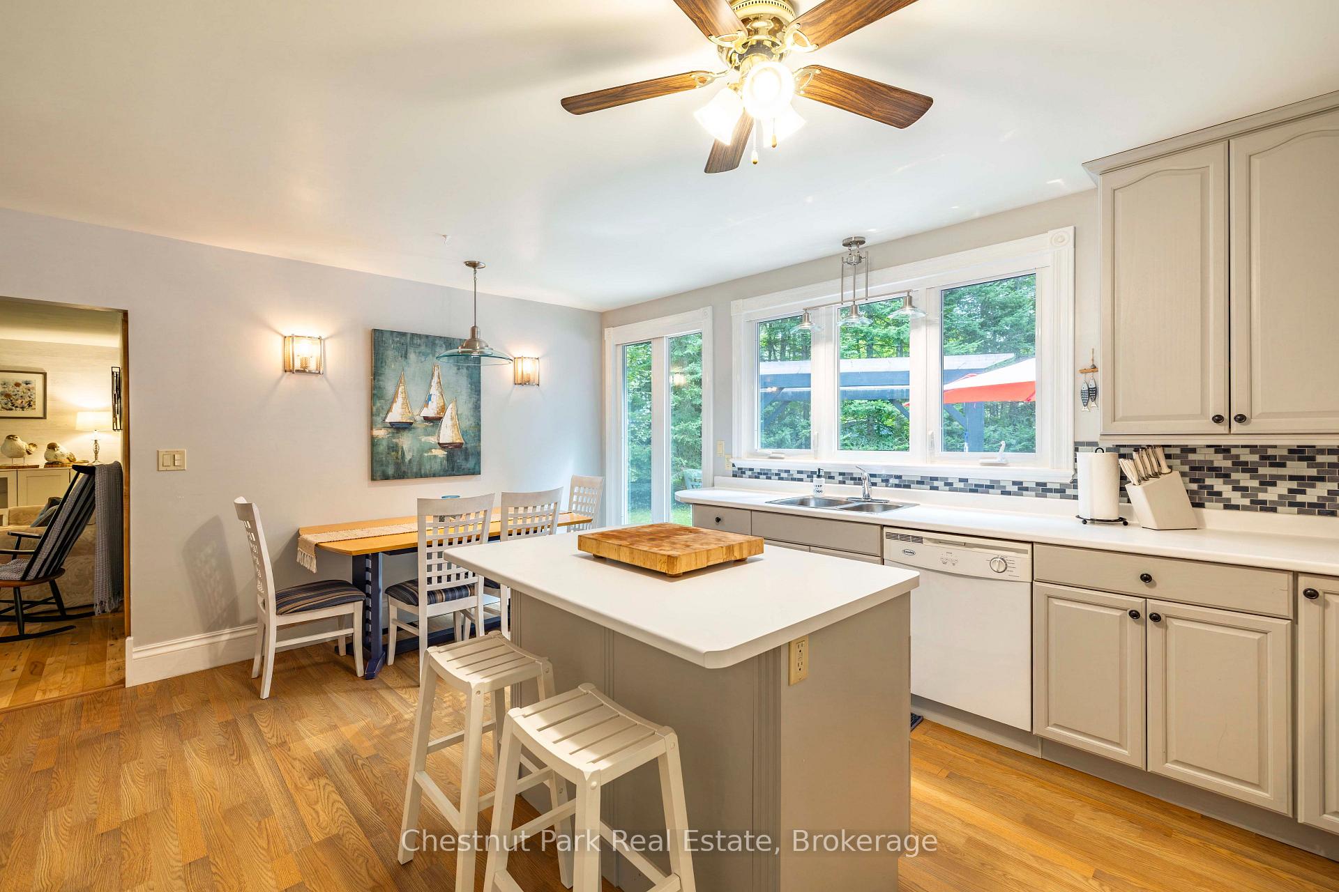 Photo 13 of 622454 Sideroad 7, Chatsworth — HOMEH