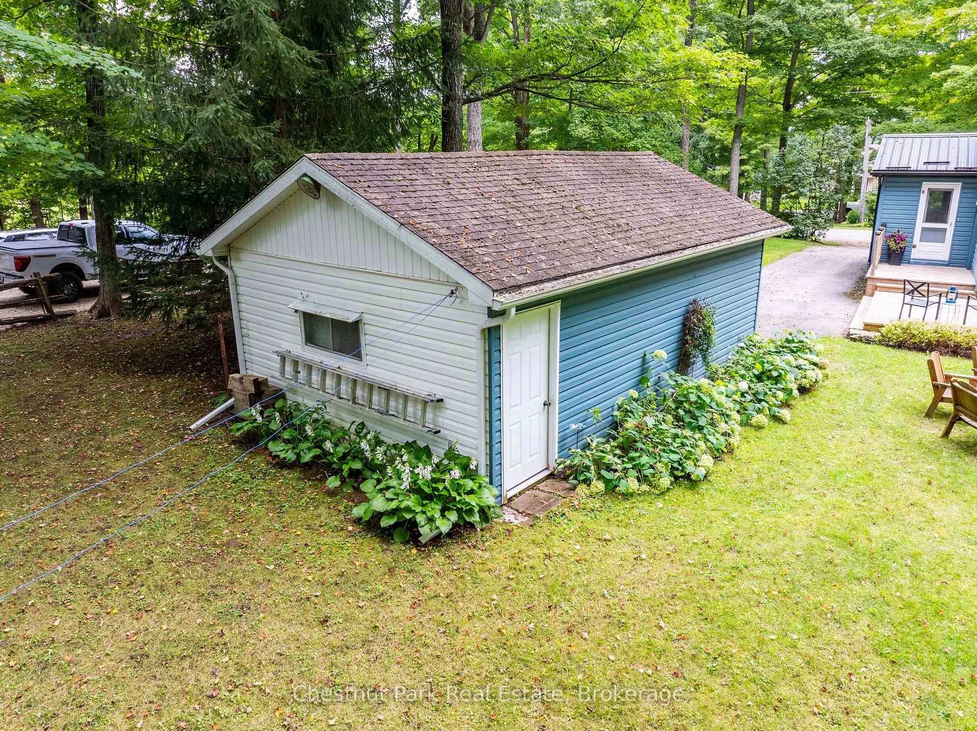 Photo 37 of 622454 Sideroad 7, Chatsworth — HOMEH