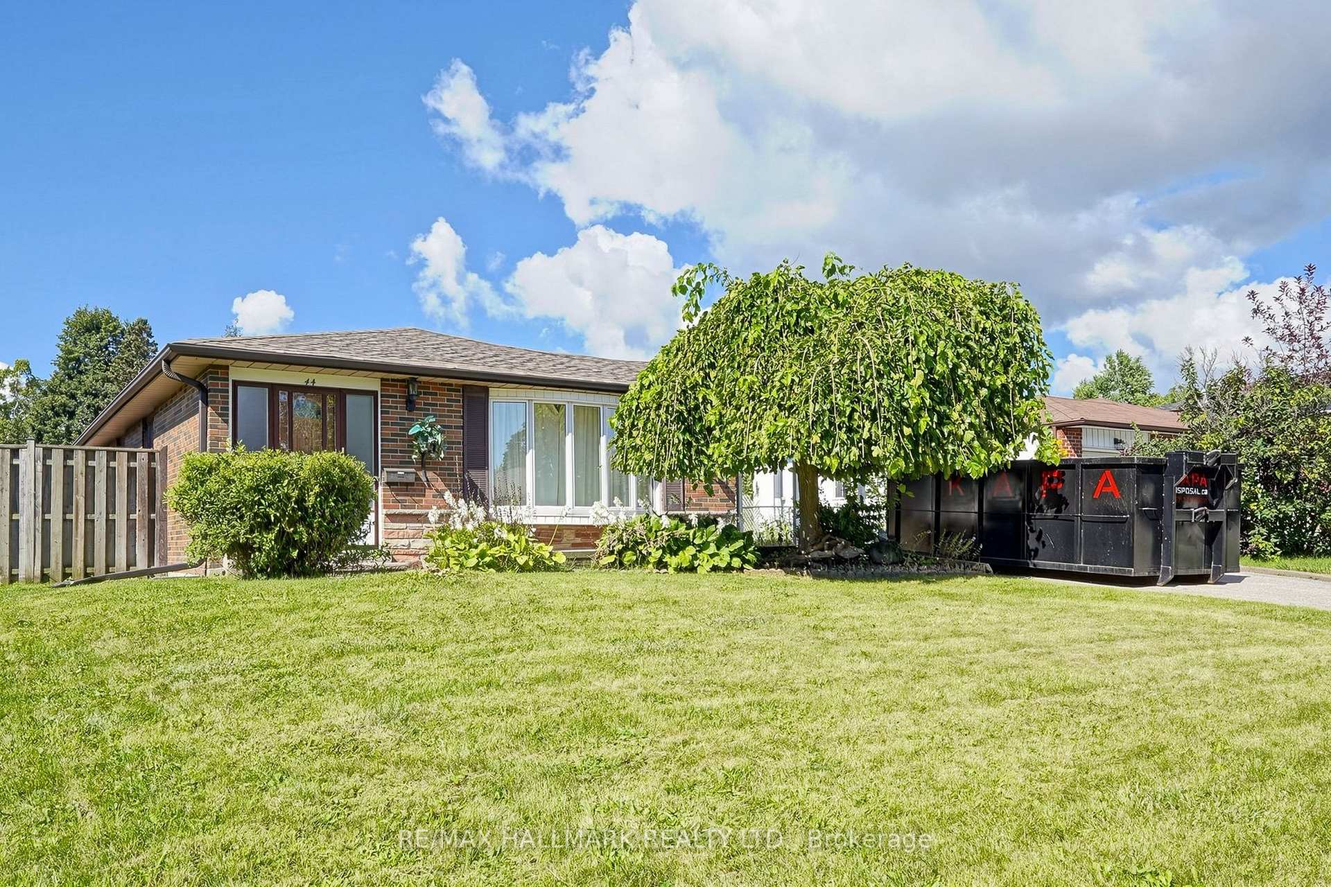 Photo 7 of 44 Bryant Road, Ajax, South East — HOMEH