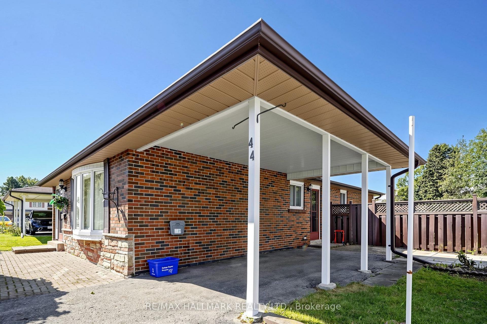 Photo 8 of 44 Bryant Road, Ajax, South East — HOMEH