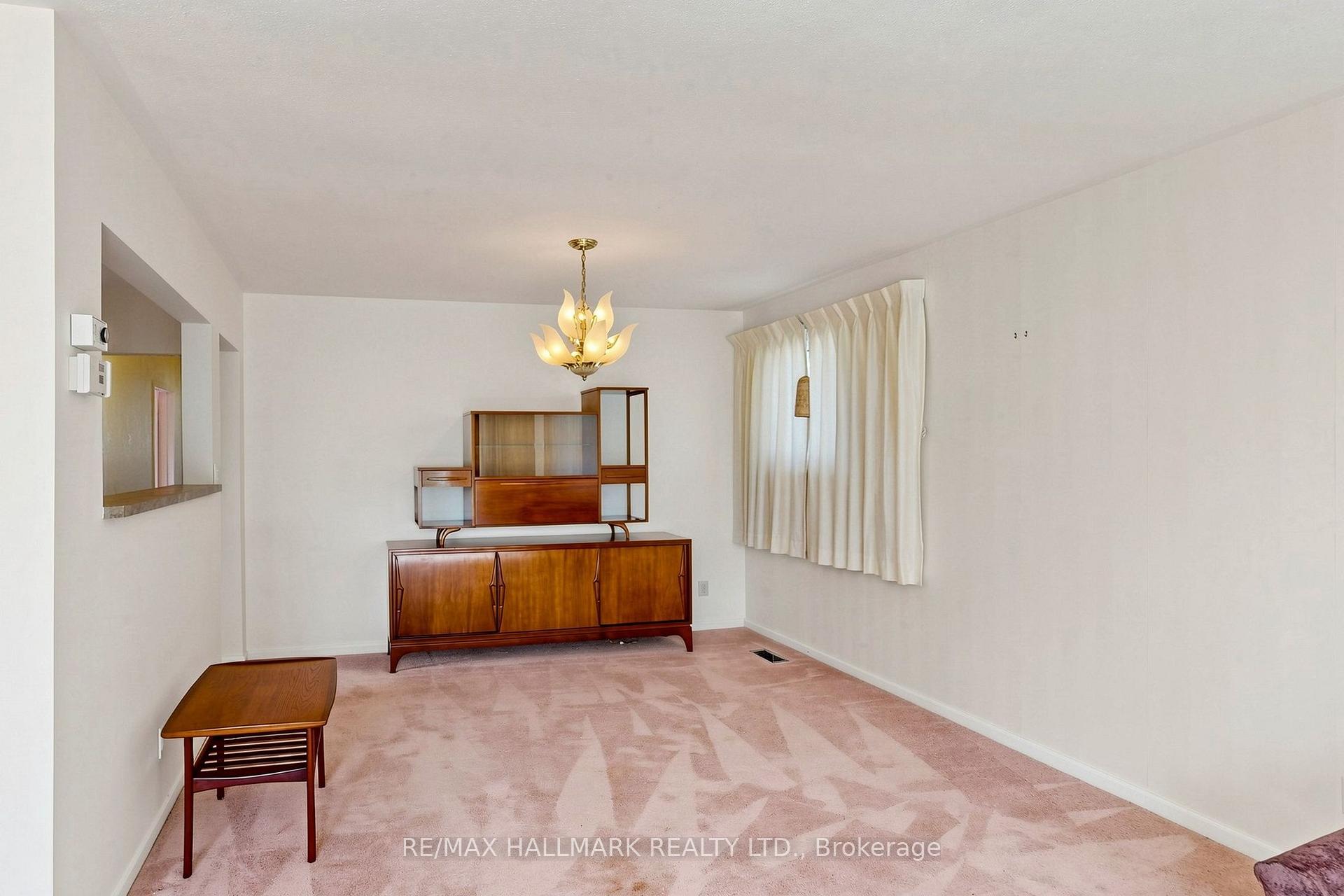 Photo 15 of 44 Bryant Road, Ajax, South East — HOMEH