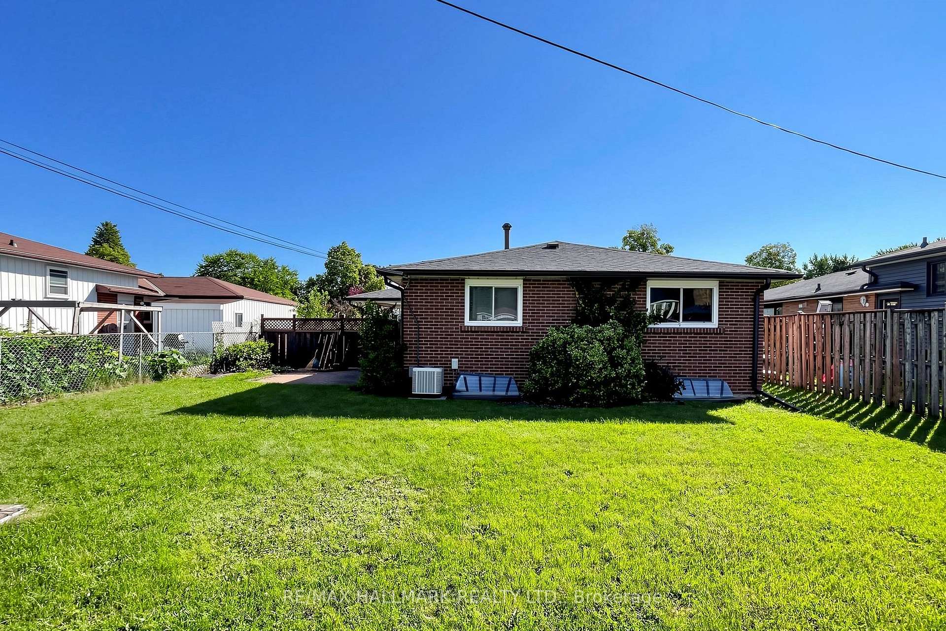 Photo 50 of 44 Bryant Road, Ajax, South East — HOMEH