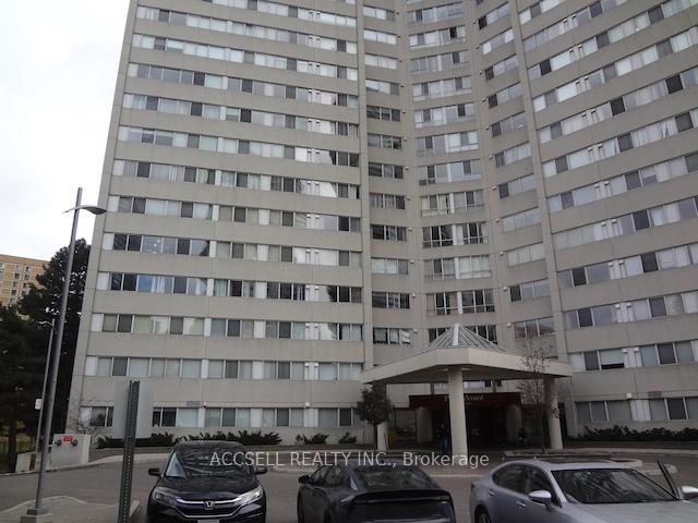 Front of Unit 2106, 3700 Kaneff Crescent