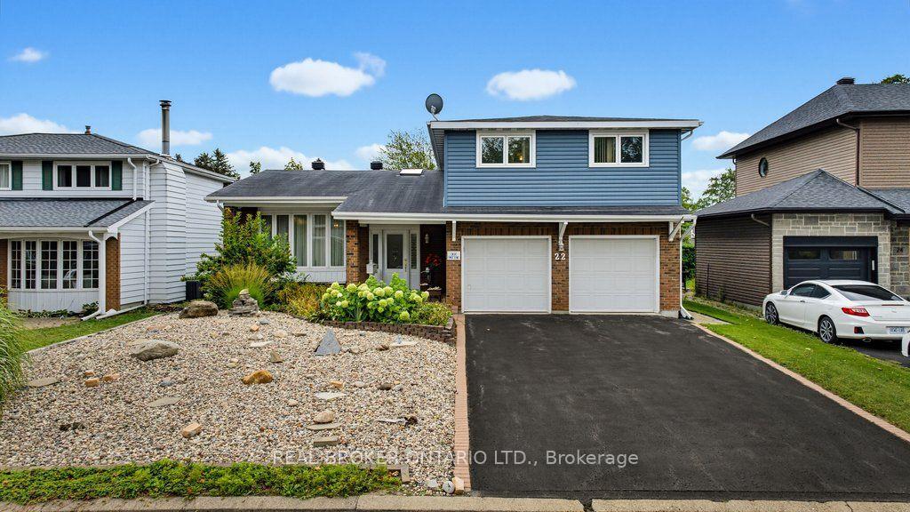 Front of 22 Woodhill Crescent