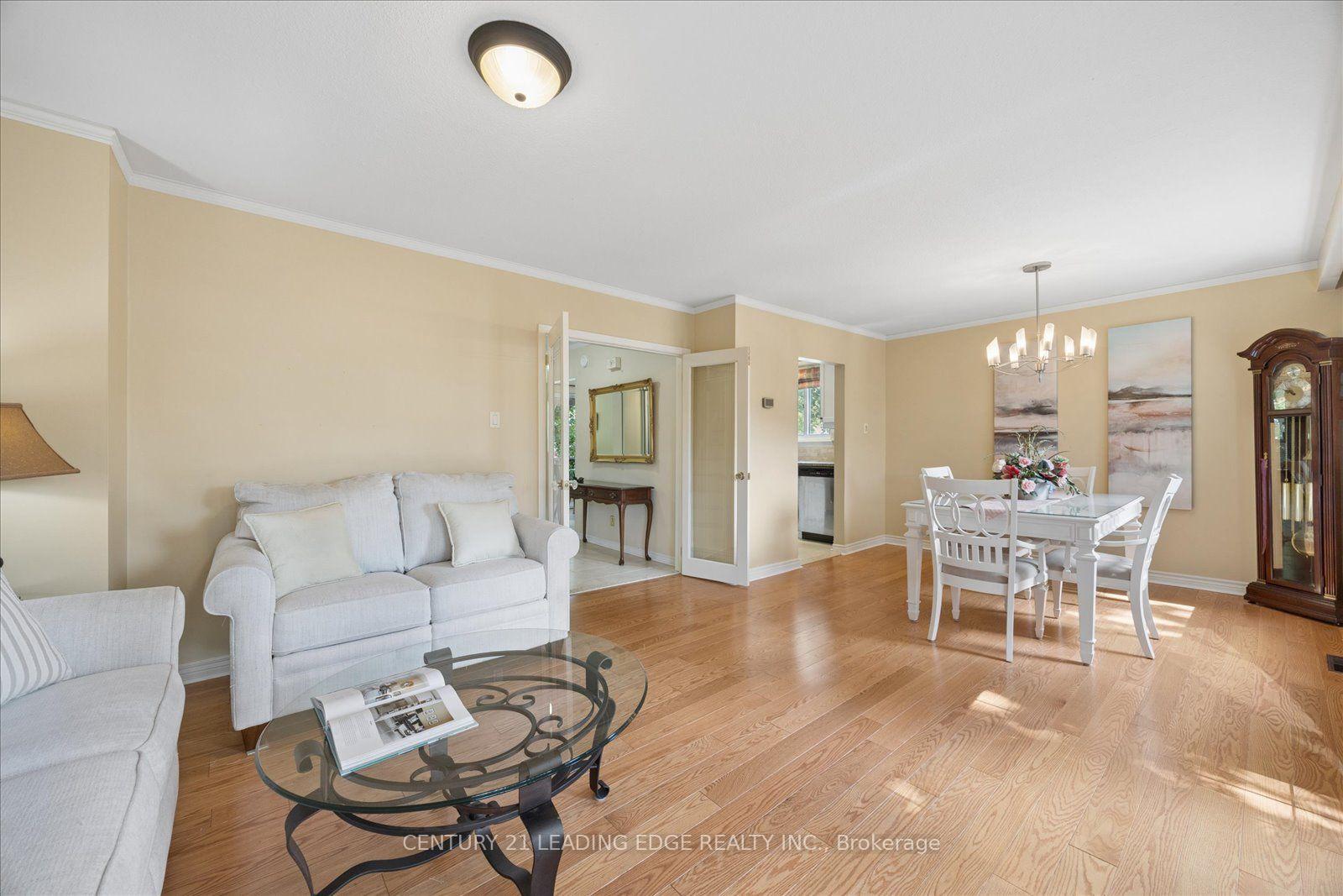 Photo 18 of 91 Glenstroke Drive, Scarborough, Agincourt South-Malvern West — HOMEH