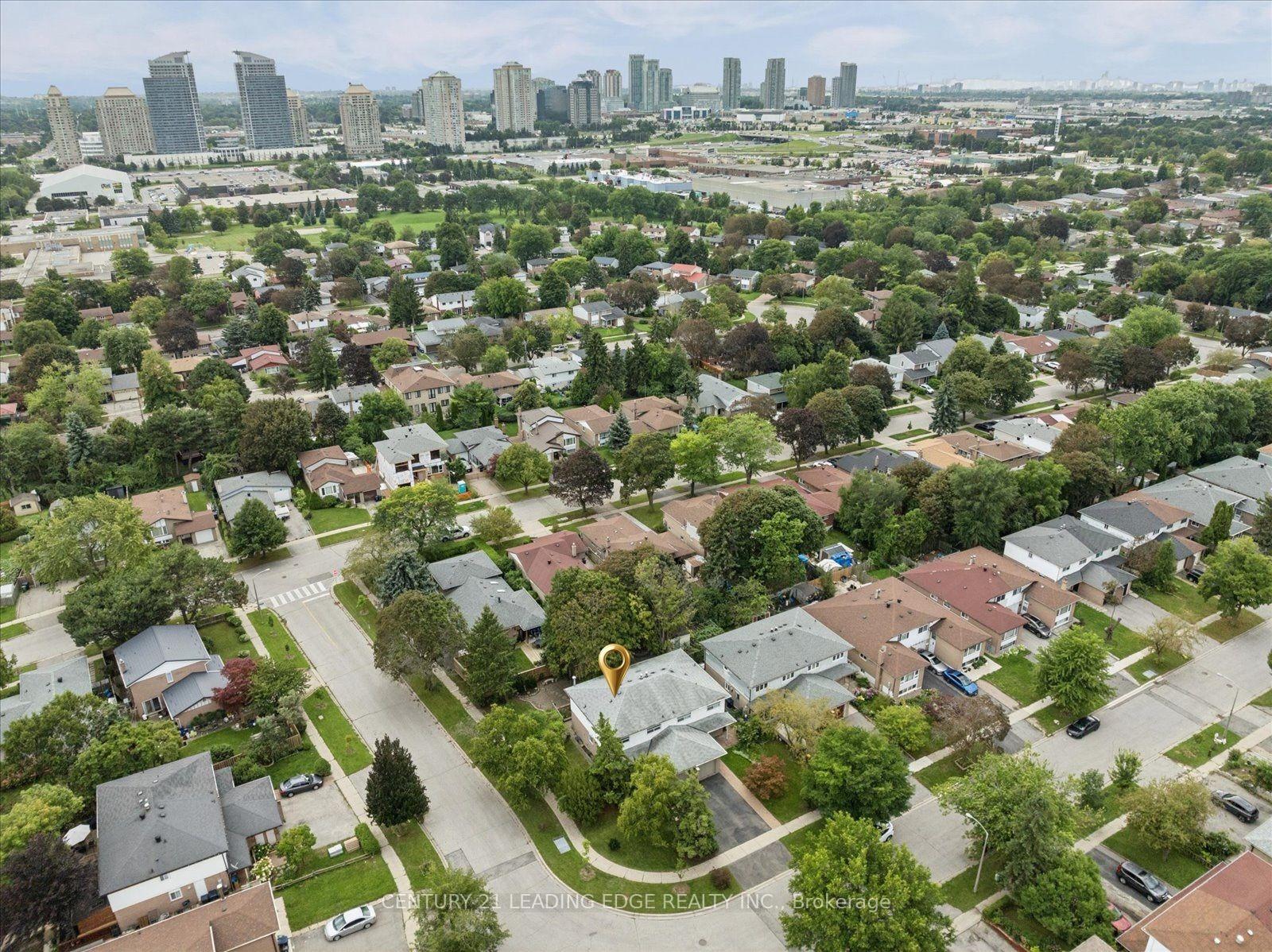 Photo 92 of 91 Glenstroke Drive, Scarborough, Agincourt South-Malvern West — HOMEH