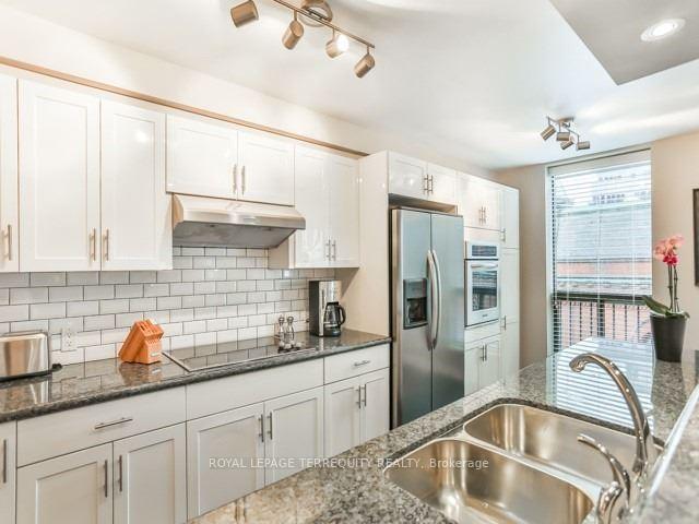 Photo of Unit 803, 30 Church Street