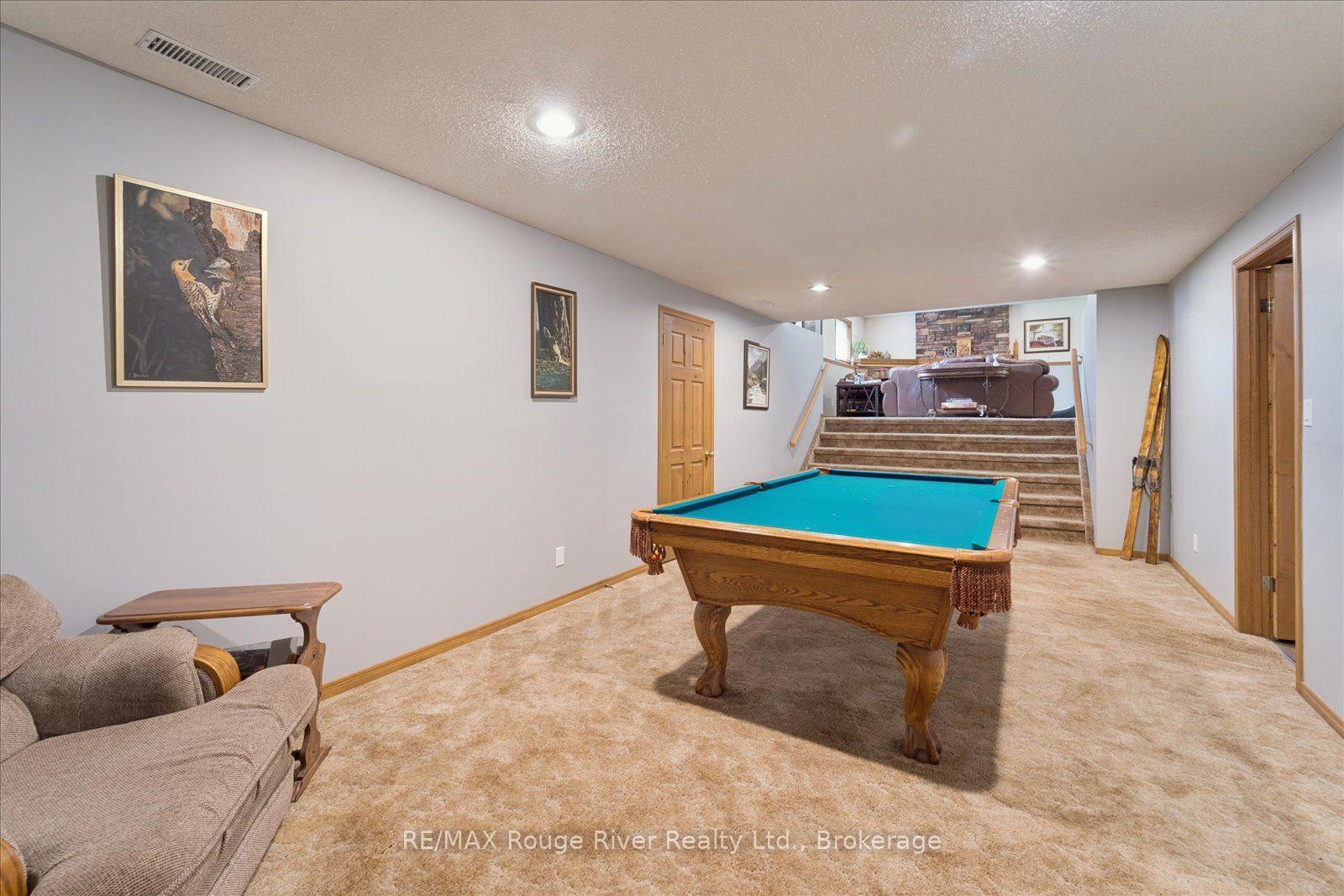 Photo 31 of 35 Royal Estate Drive, Kawartha Lakes, Pontypool — HOMEH