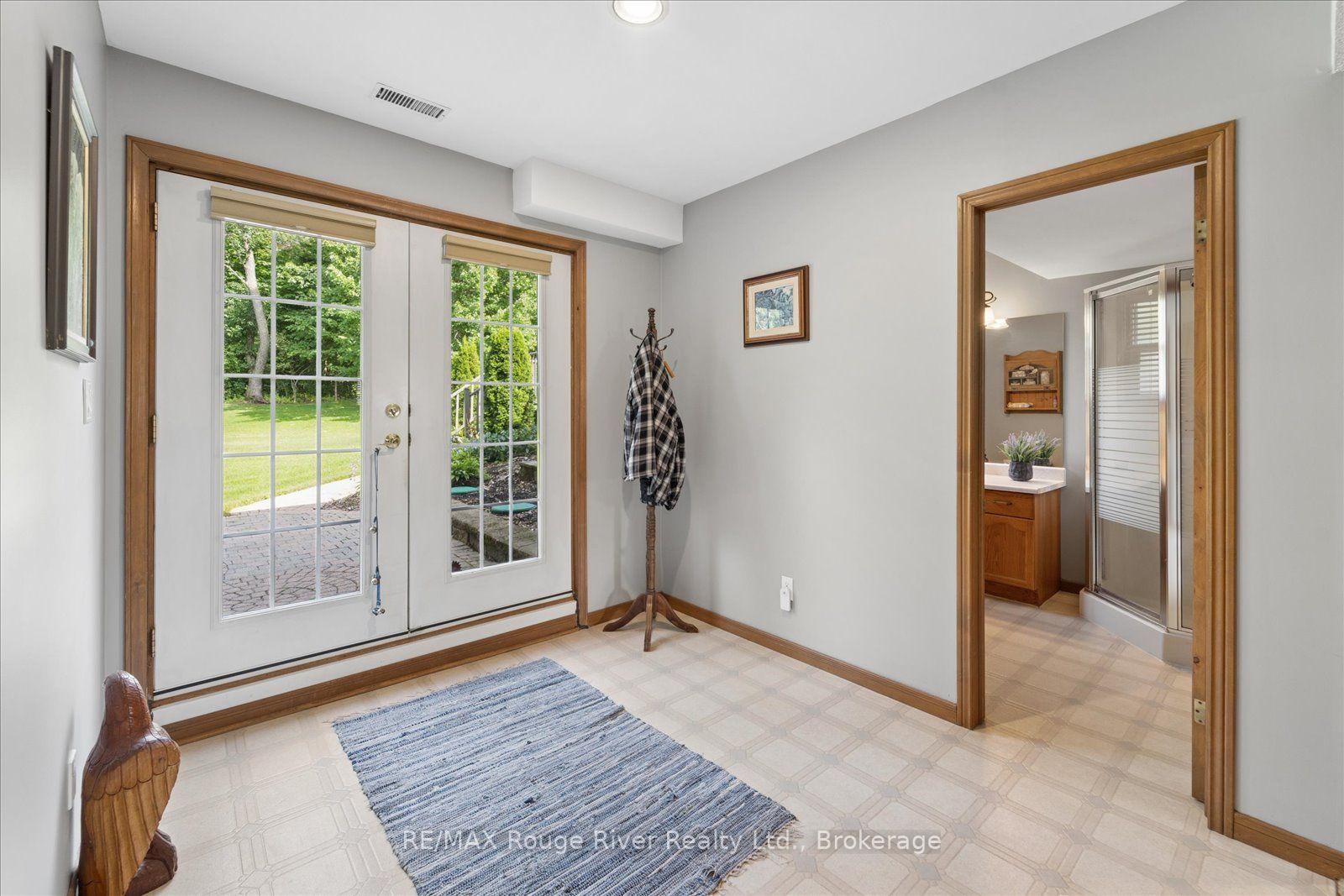 Photo 33 of 35 Royal Estate Drive, Kawartha Lakes, Pontypool — HOMEH